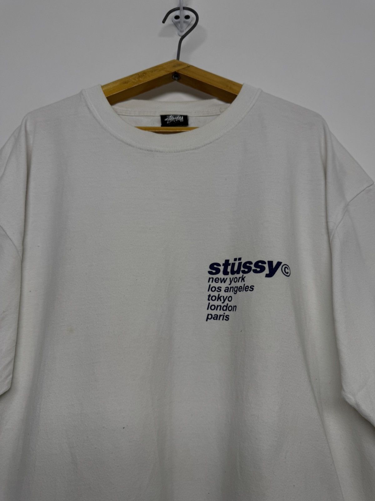 Stussy Stussy vintage Y2k strawberry big print tee Size US XL / EU 56 / 4 - 1 Thumbnail