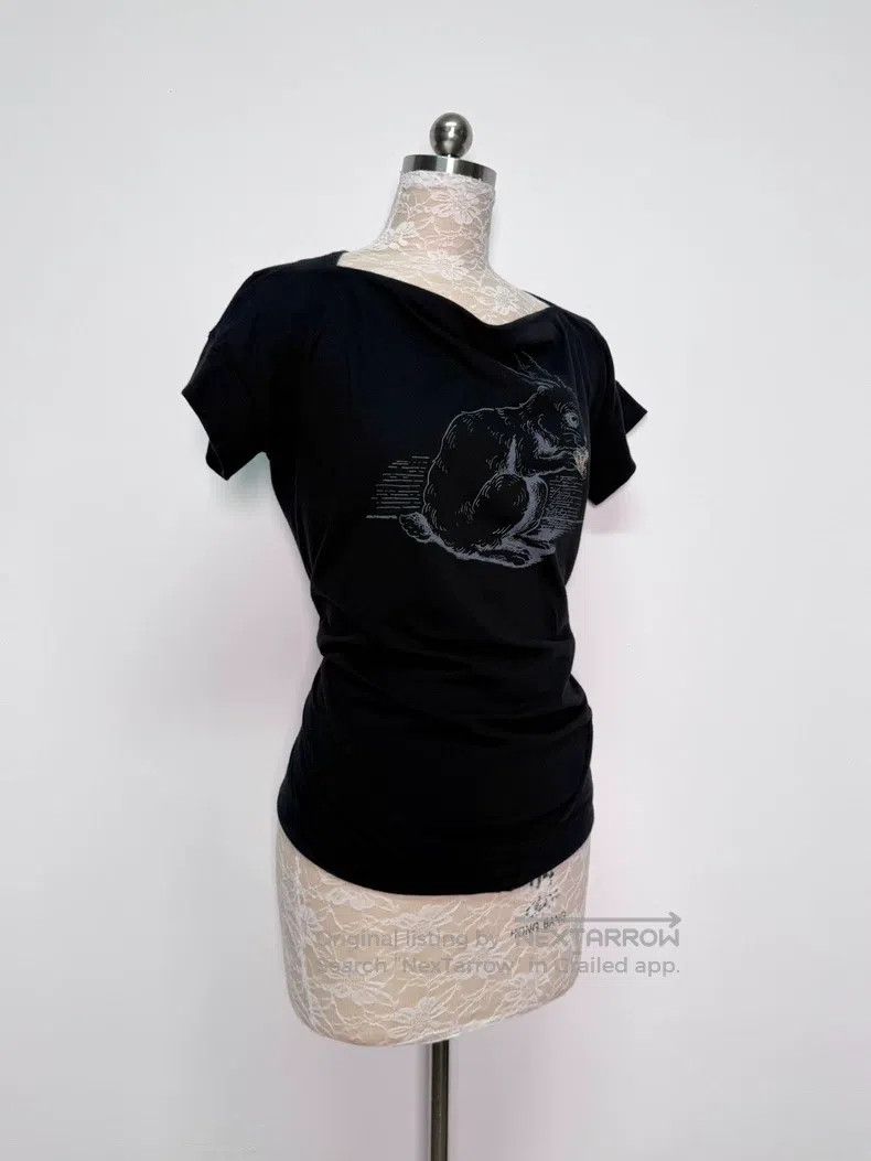 Vivienne Westwood Vivienne Westwood Black Rabbit Eating Saturn Embroidered A Size M / US 6-8 / IT 42-44 - 2 Thumbnail