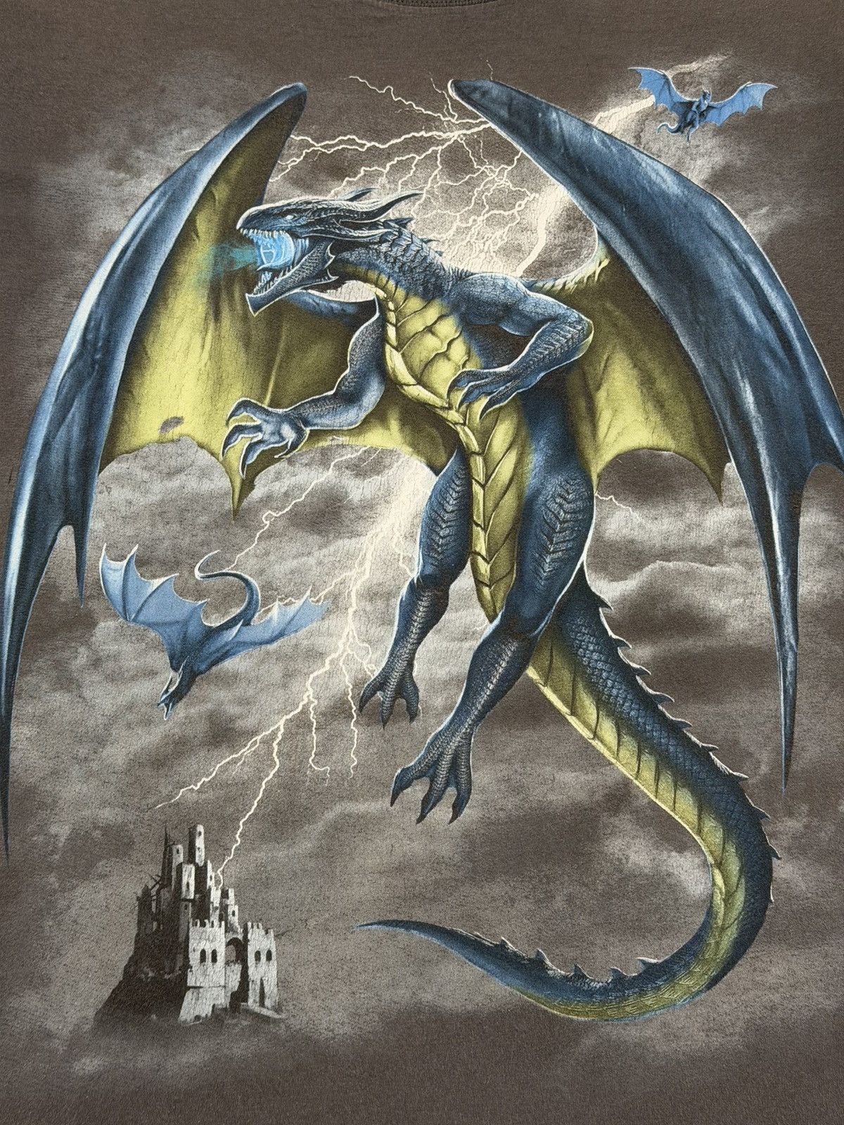 Vintage Vintage Y2K Blue Eyes Flying Dragon Yugi-Oh Style Graphic L Size US L / EU 52-54 / 3 - 3 Thumbnail