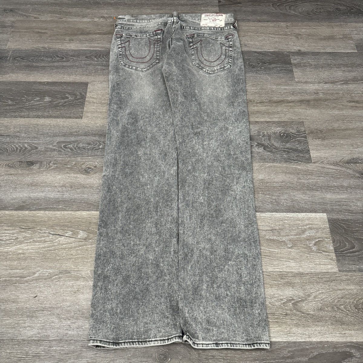 JNCO × True Religion × Vintage Vintage Y2K true religion ash grey wide leg embroidered jean Size US 33 - 1 Thumbnail