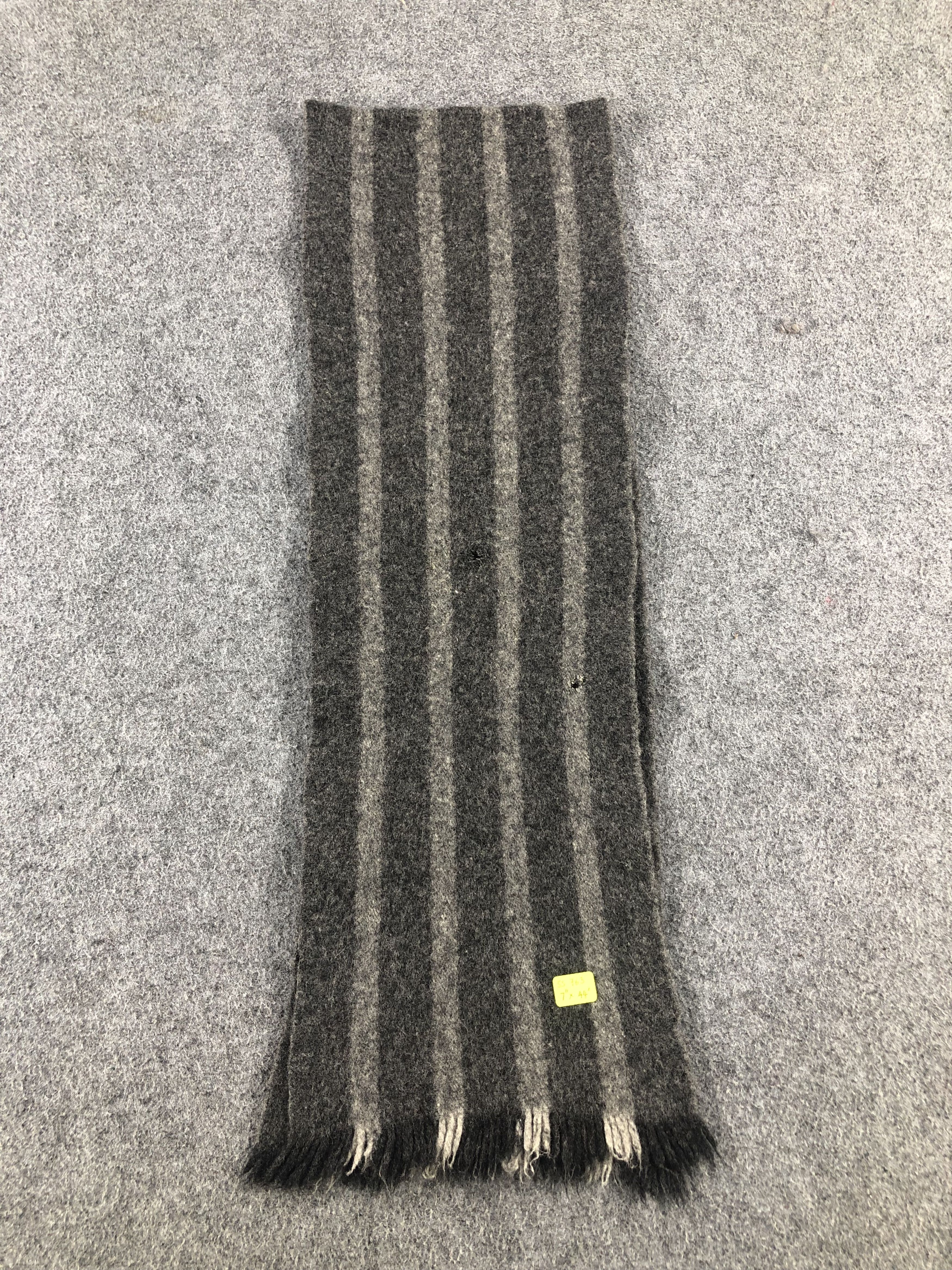 Johnstons Of Elgin Johnstons Of Elgin Wool Scarf / Muffler / Neckwear Size ONE SIZE - 2 Thumbnail