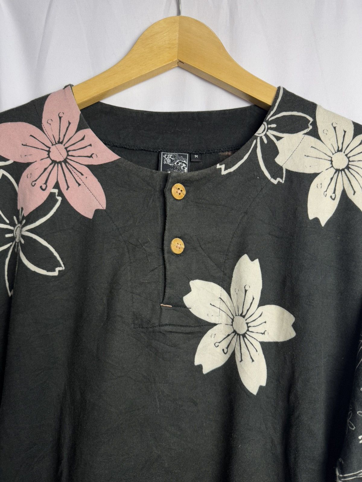 Beauty Beast × Hysteric Glamour × Japanese Brand Japanese Brand Flower Button 3/4 Sleeve Size US M / EU 48-50 / 2 - 4 Thumbnail