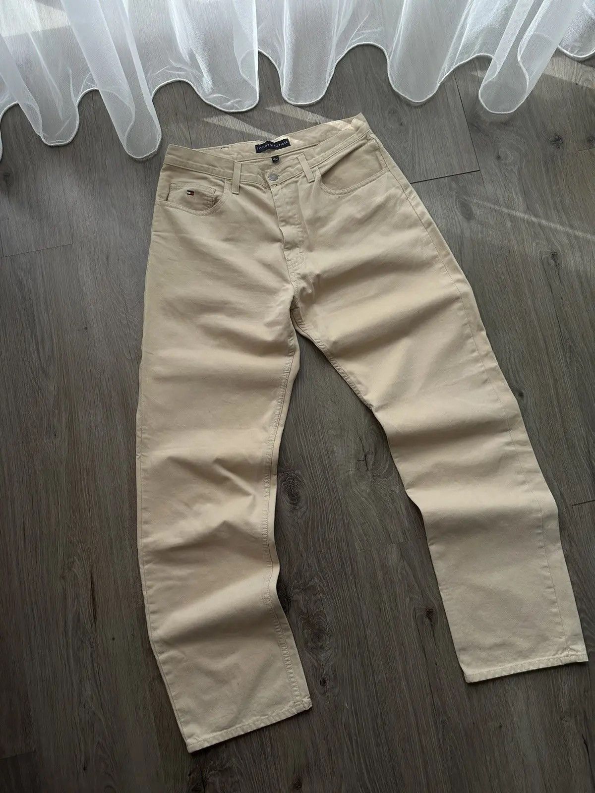 Tommy Hilfiger × Vintage Vintage Tommy Hilfiger Beige Casual Pants Size US 32 / EU 48 - 3 Thumbnail