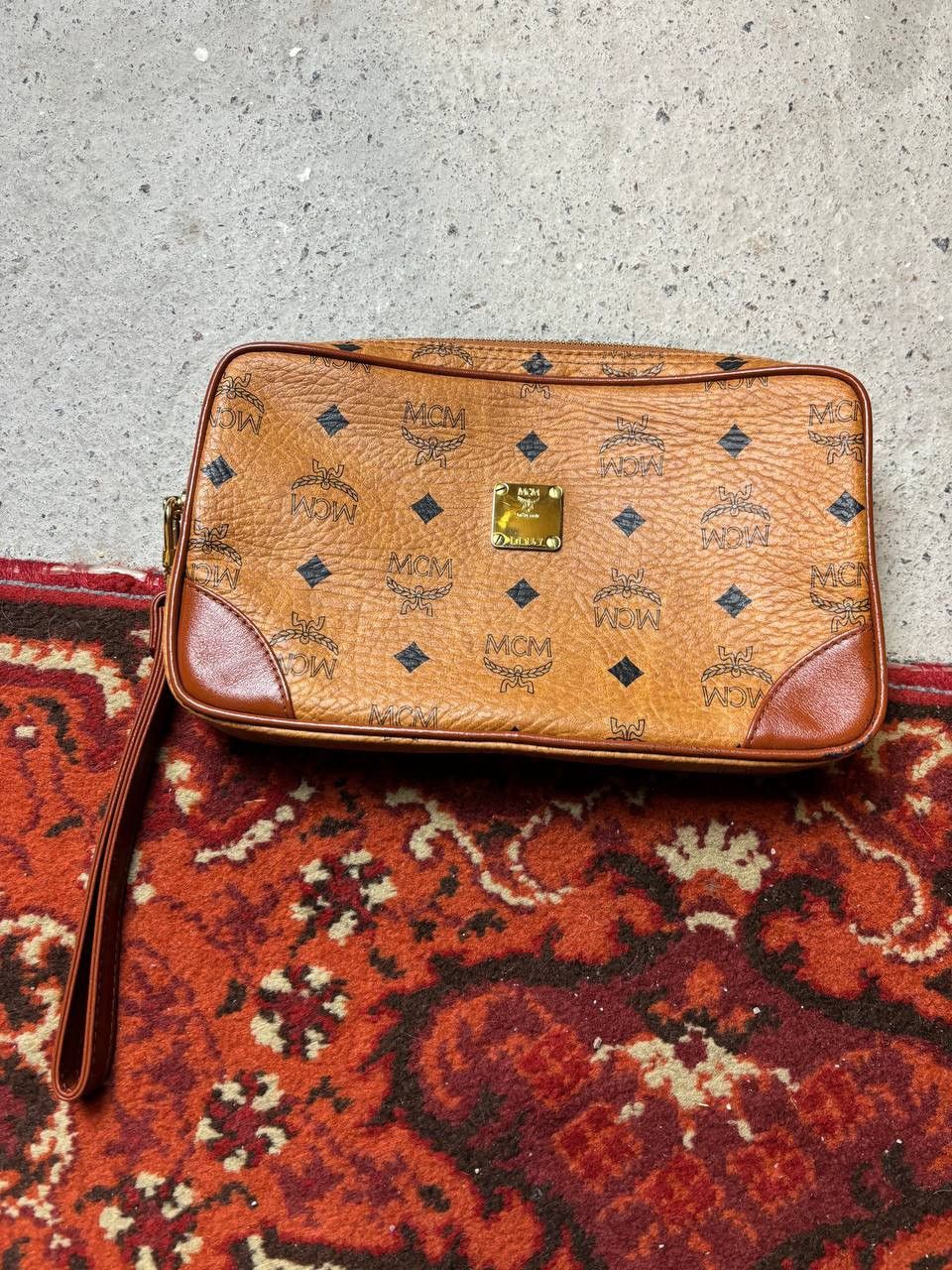 MCM × Vintage Vintage MCM Visetos Leather Boston Bag Cognac Size ONE SIZE - 1 Thumbnail