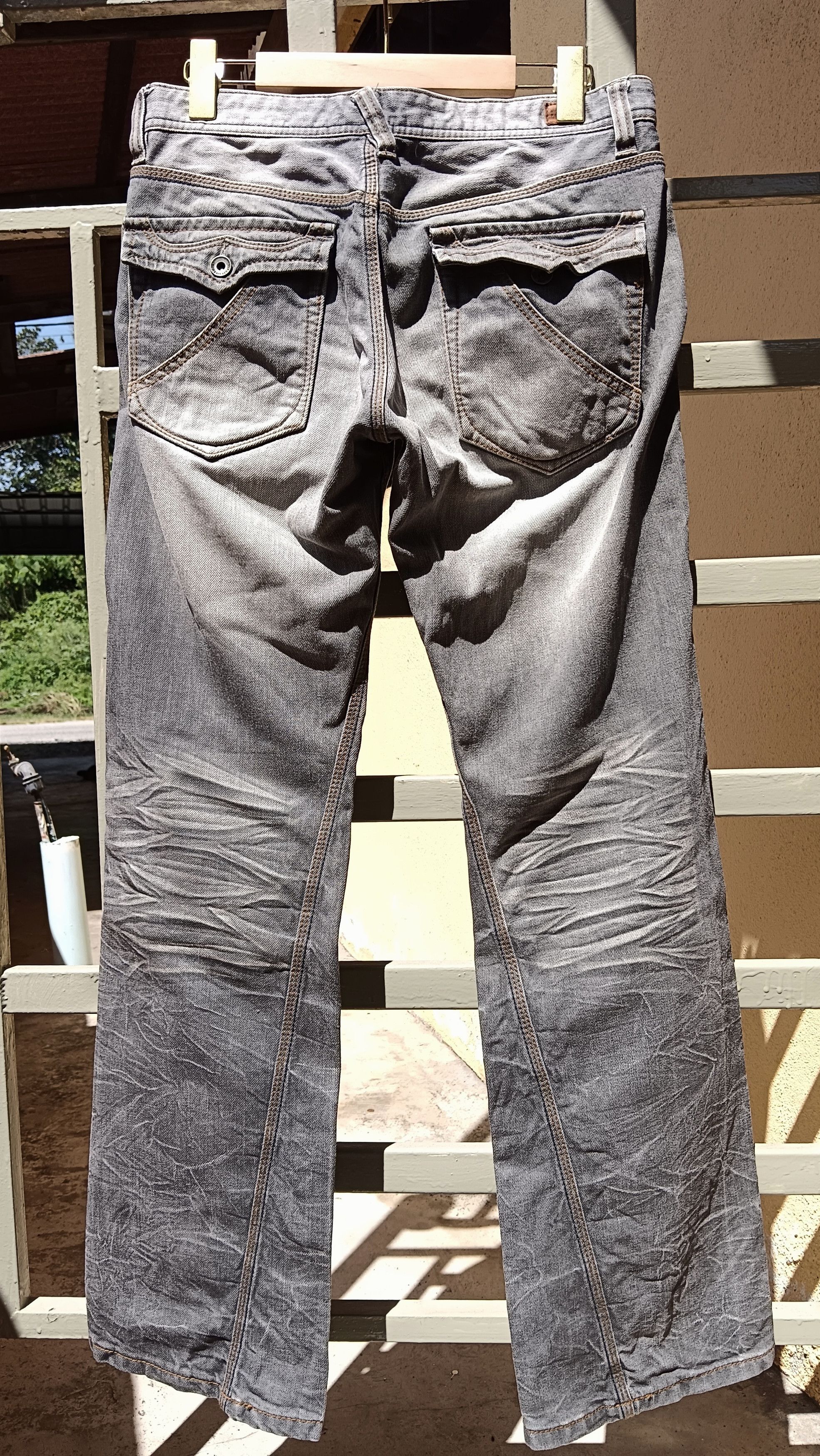 HIDEAWAYS 🔥NCFM🔥 Elaborate Collection Clawmark Mudwash Flare Denim Size US 30 / EU 46 - 2 Thumbnail