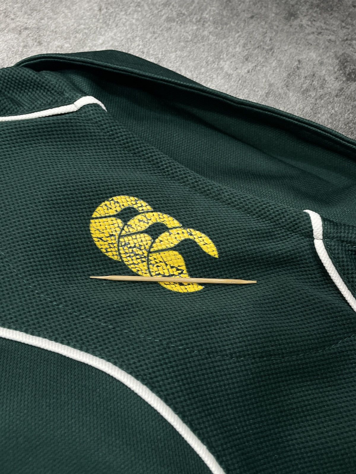 Canterbury of New Zealand 🔥RARE🔥Canterbury Of New Zealand 2007 Vintage Y2K Tee Rugby Size US S / EU 44-46 / 1 - 14 Thumbnail