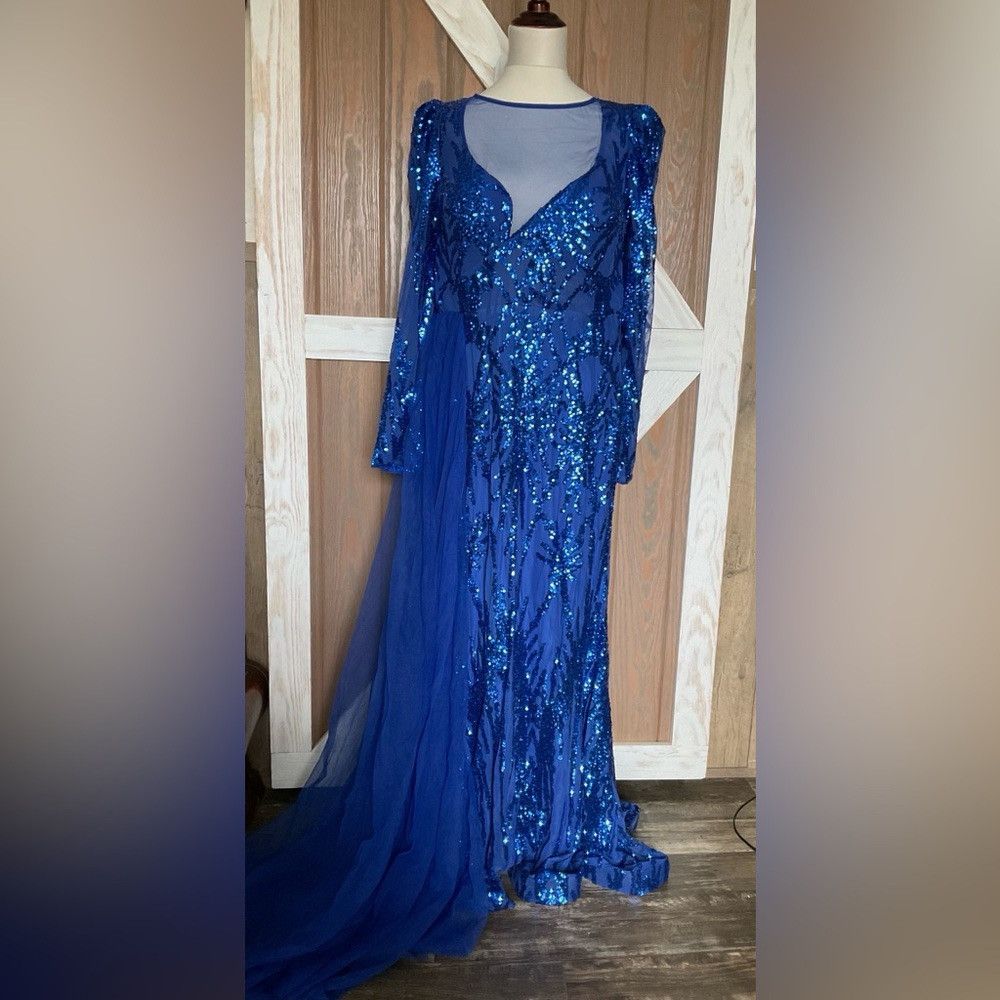 Other Faeriesty Elegant Blue Sequined Evening Gown W/ Sheer Train Size 3XL / US 20-22 - 1 Thumbnail