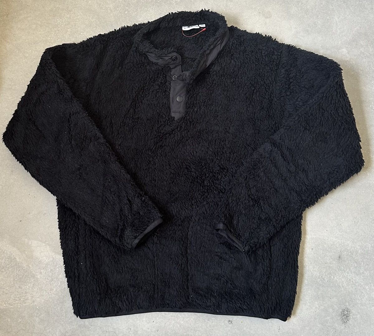 Uniqlo UNIQLO X WHITE MOUNTAINEERING FLEECE SWEATER Size US M / EU 48-50 / 2 - 1 Thumbnail