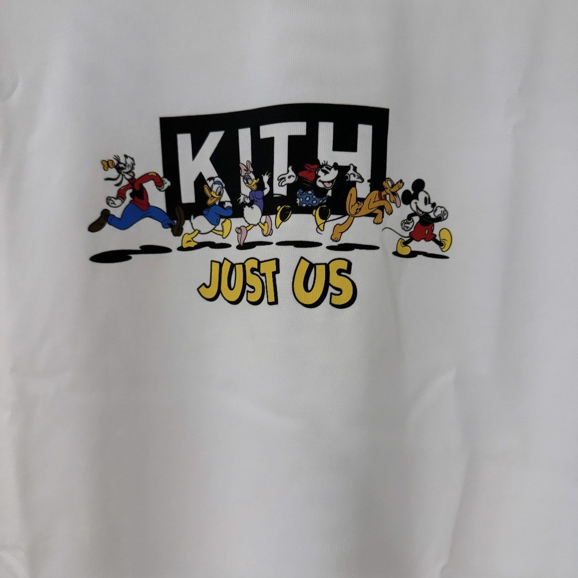 Tシャツ・カットソー Disney Kith for Mickey & Friends Family Portrait Vintage Tee Disney Kith Kids for Mickey & Friends Family Portrait