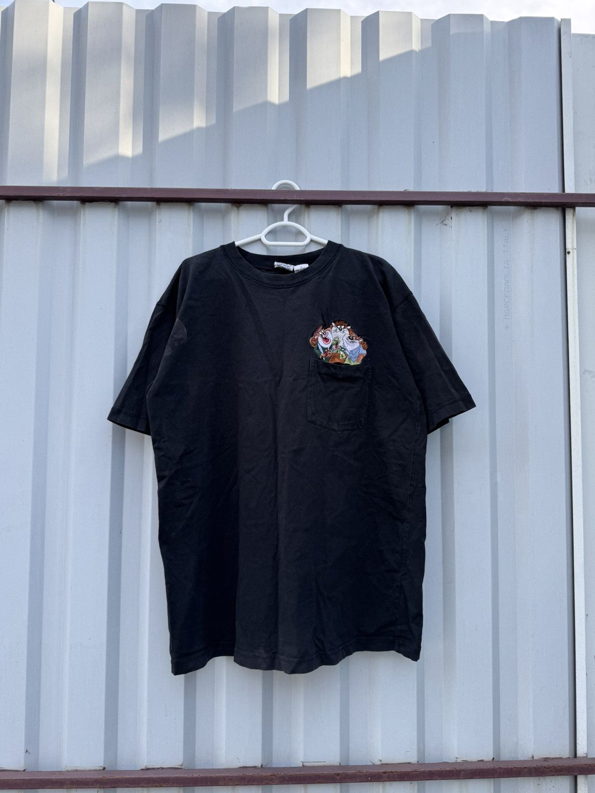 Band Tees × Vintage Looney tunes Embroided T-Shirt Size US L / EU 52-54 / 3 - 1 Thumbnail