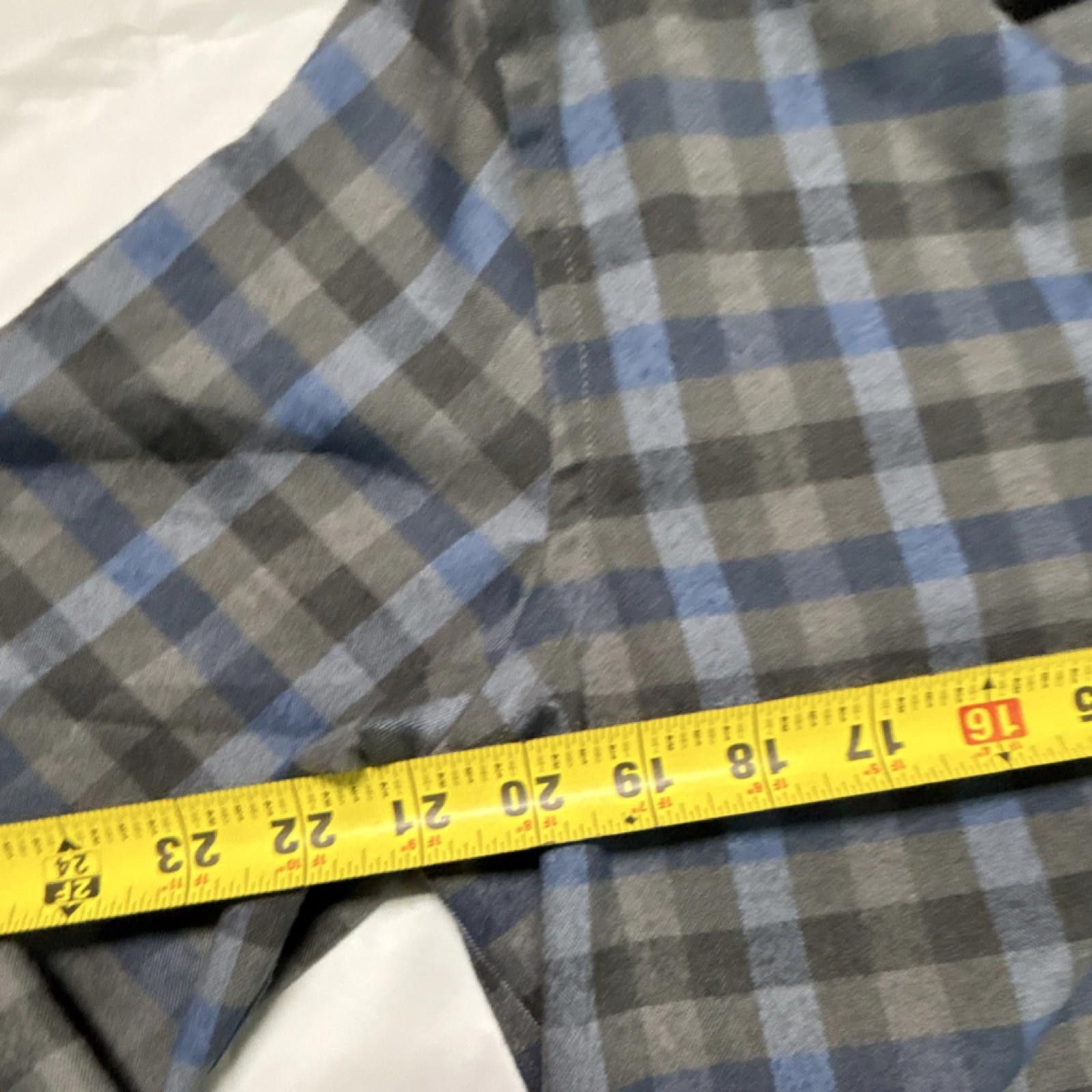 UNTUCKit Slim Fit Plaid Button-Up Shirt Size L Long Sleeve Untuckit Size US L / EU 52-54 / 3 - 6 Thumbnail