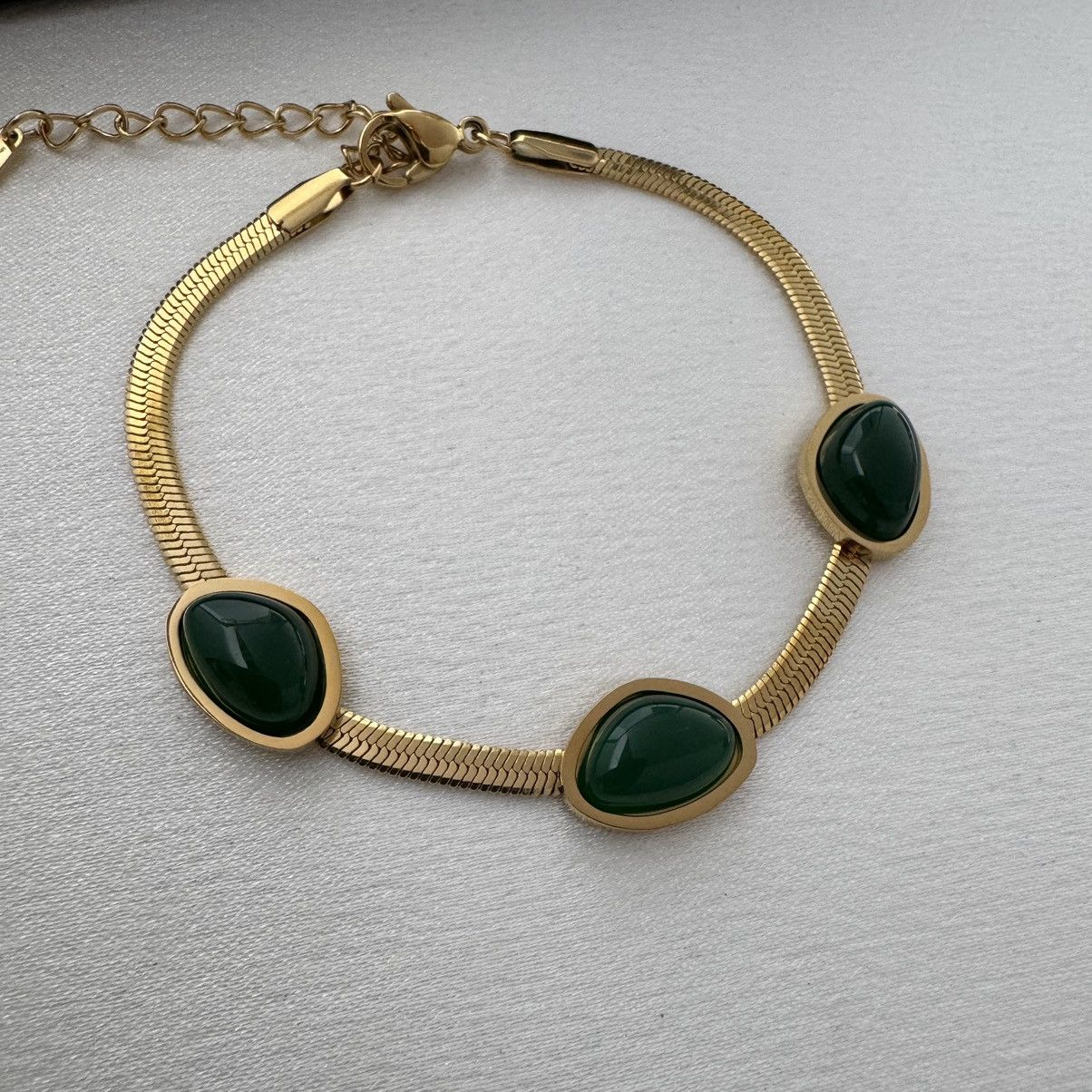 Other Adjustable Snake Chain Green Crystal Bracelet for Women Size ONE SIZE - 2 Thumbnail