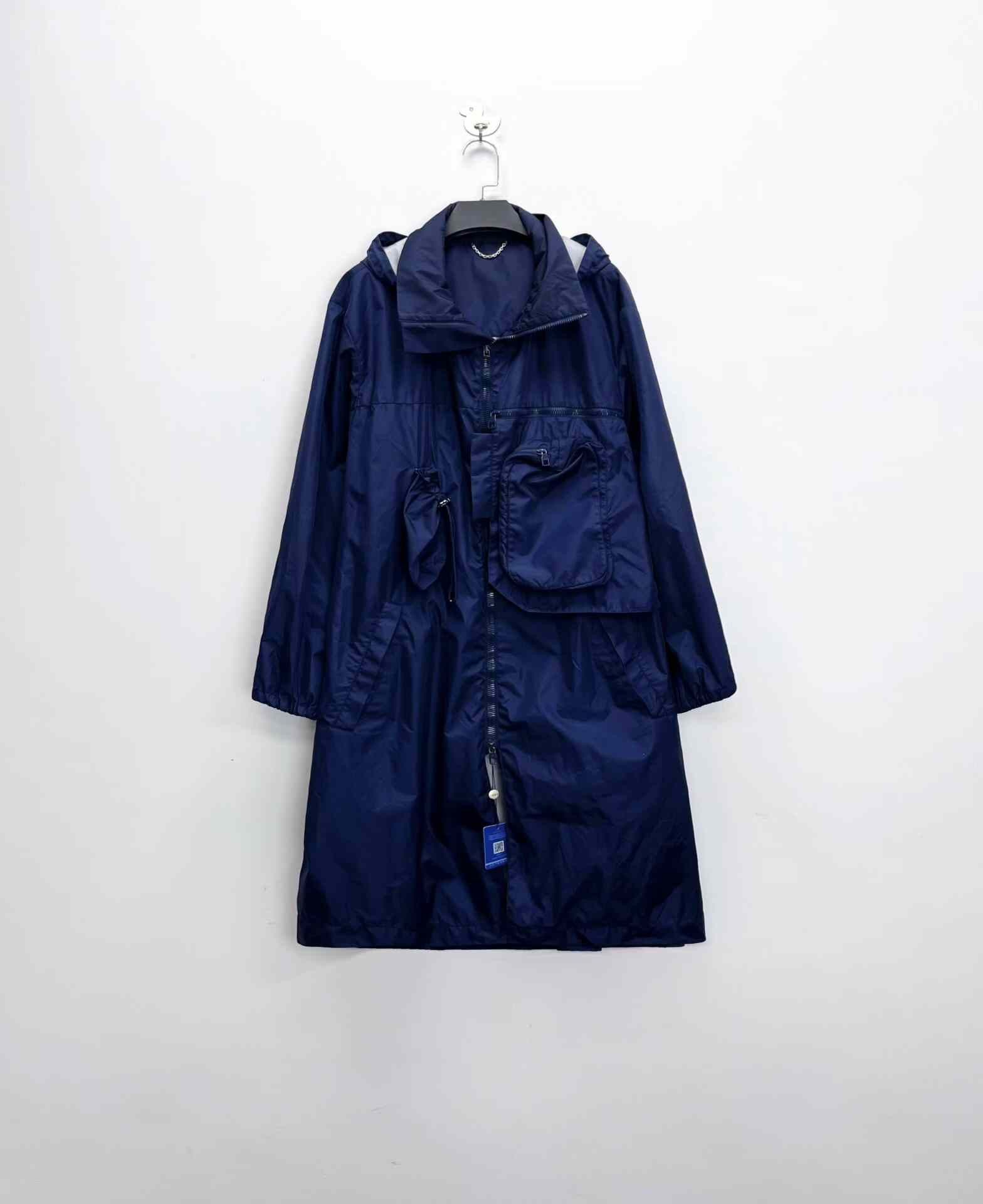 Louis Vuitton Louis Vuitton Techwear Blue Coat 48 Women Size XL / US 12-14 / IT 48-50 - 1 Thumbnail