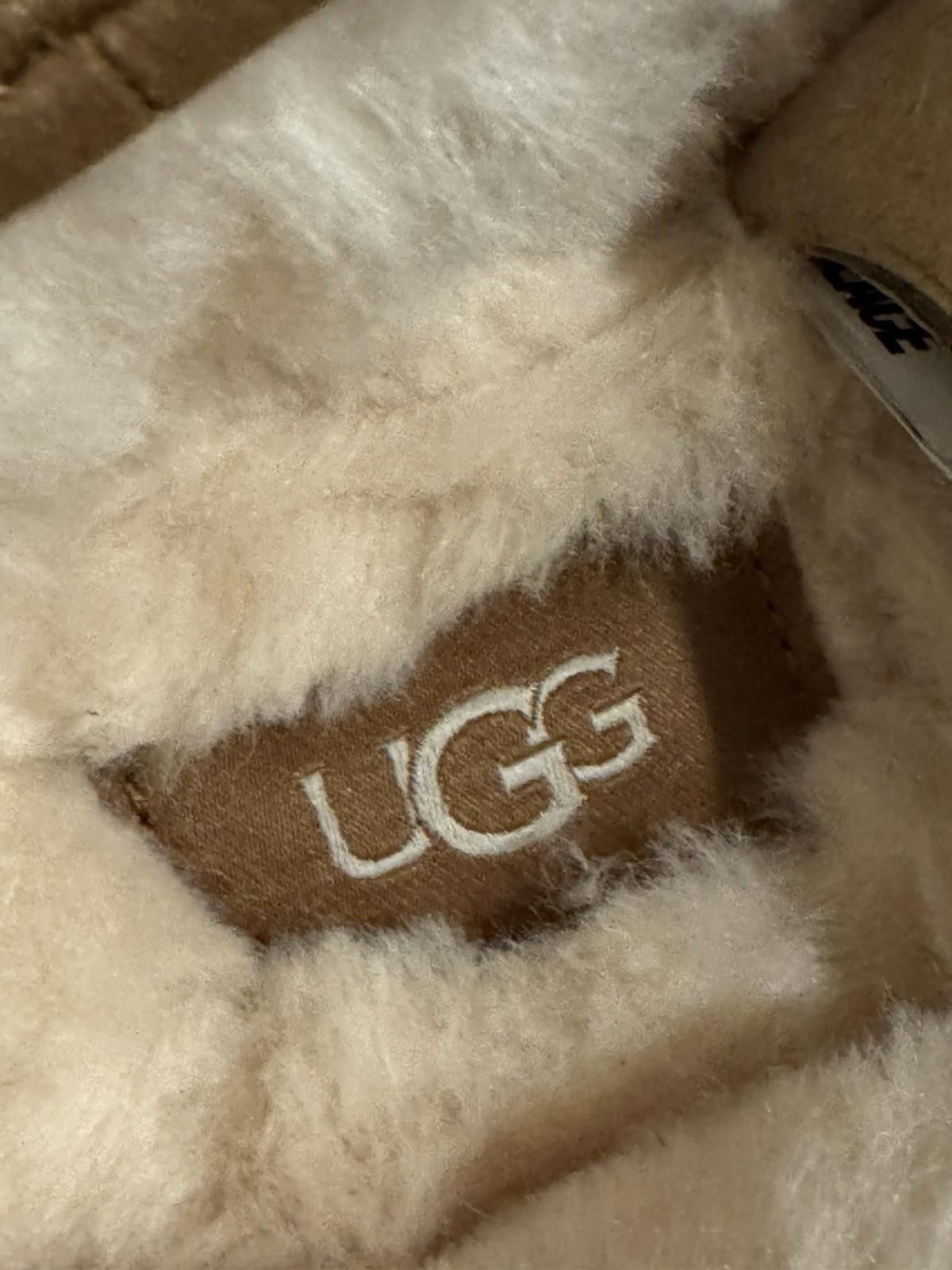 Palace Palace Ugg Looney Tunes Tasman Slipper Chestnut Size 9 New Size US 10 / EU 43 - 9 Thumbnail