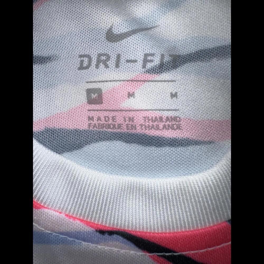 Nike Nike Kids (Unisex) Korea Short Sleeve Soccer Football Training T-Shirt Sample Size US M / EU 48-50 / 2 - 3 Thumbnail