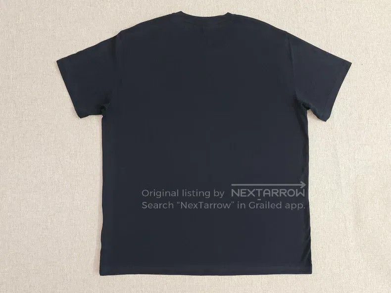 Givenchy Givenchy Men's Short-Sleeve T-Shirt Purchased at Official Size US L / EU 52-54 / 3 - 7 Thumbnail