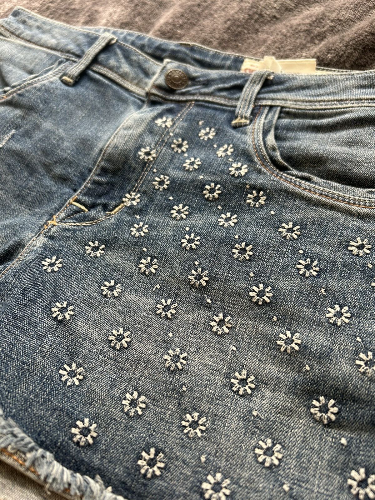 Evisu Vintage Faded Screen Printed Evisu Jean Shorts Size 25" / US 0 / IT 36 - 6 Thumbnail
