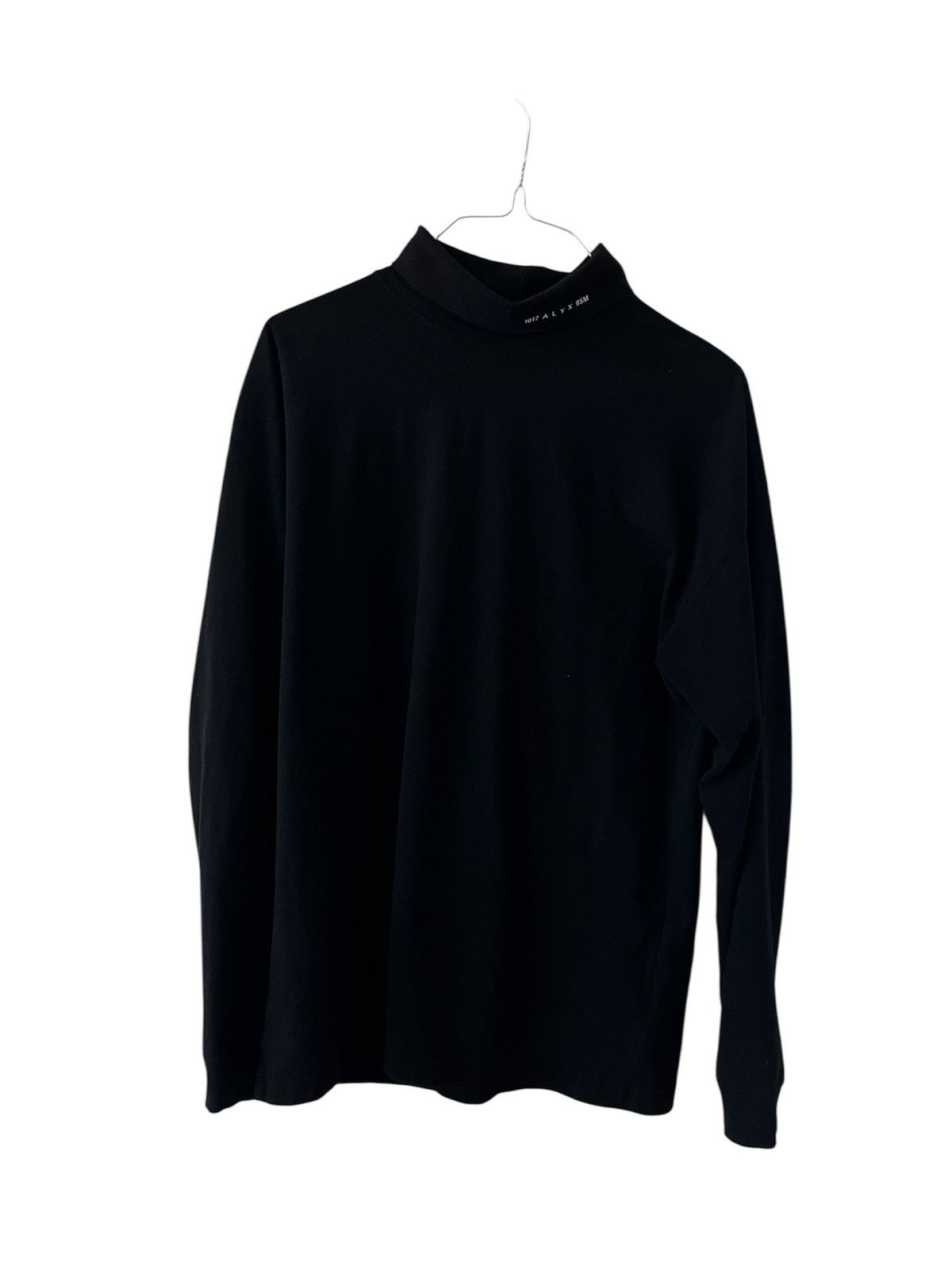 1017 ALYX 9SM 1017 ALYX 9SM Long Sleeve T-Shirt Size US M / EU 48-50 / 2 - 1 Thumbnail