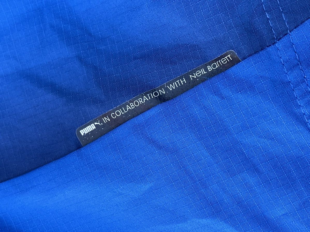 Puma × Vintage 2004 Puma Italy Neil Barrett blue rare soccer jersey Size US XL / EU 56 / 4 - 11 Thumbnail