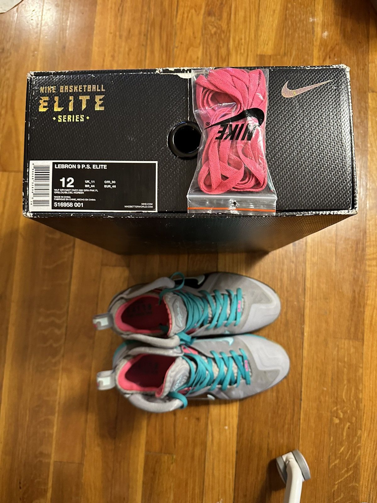 Nike Nike Lebron 9 South Beach P.S. Elite Size US 12 / EU 45 - 7 Thumbnail