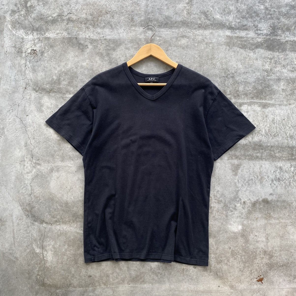 A.P.C. × Vintage A.P.C Black Tshirt (M) Size US M / EU 48-50 / 2 - 3 Thumbnail