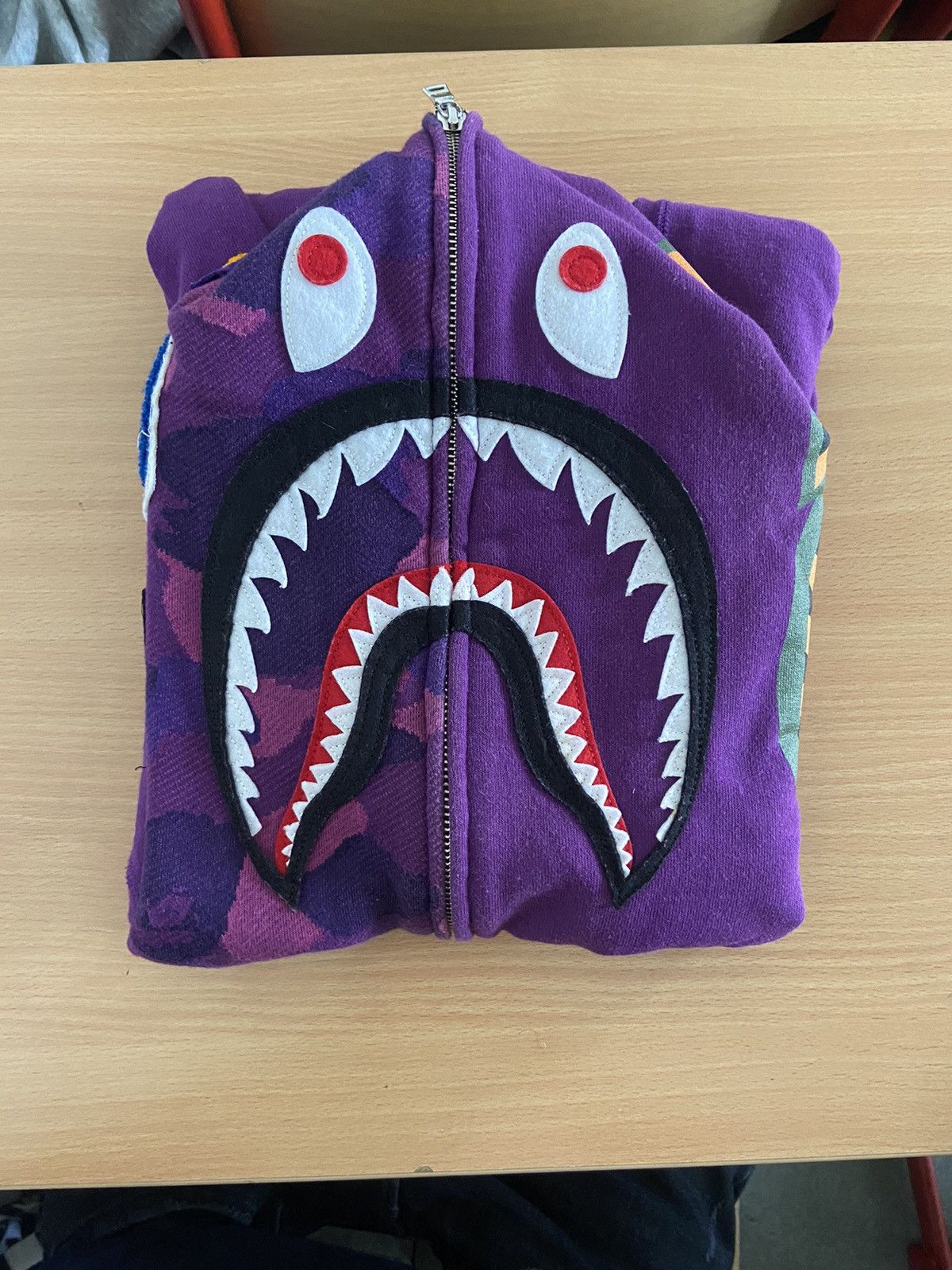 Bape Bape shark Purple camo hoodie Size US M / EU 48-50 / 2 - 1 Thumbnail