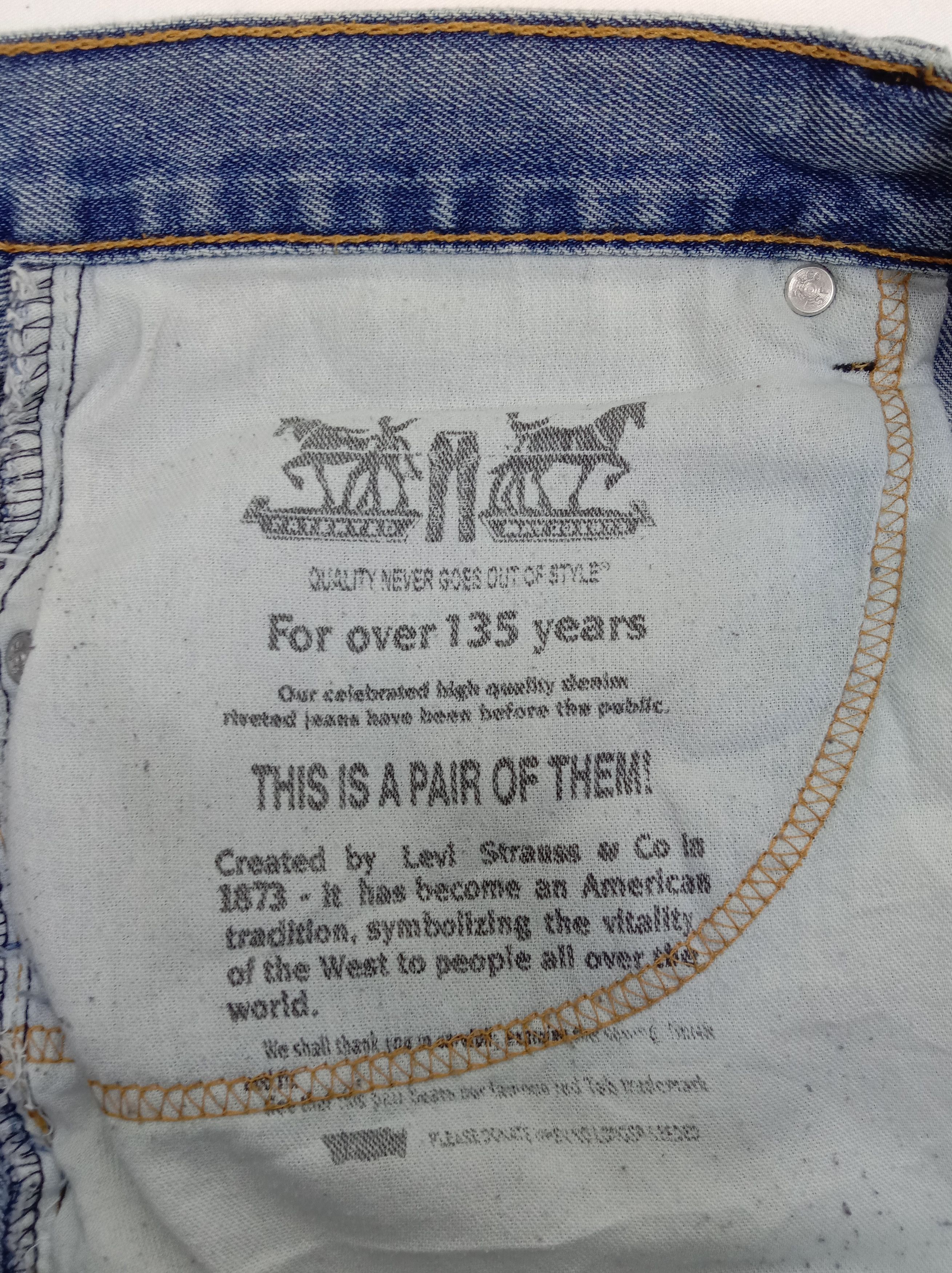 Levi's Vintage Levi's 550 Jeans Blue Wash Denim Over Size 48x43 Size US 44 / EU 60 - 12 Thumbnail