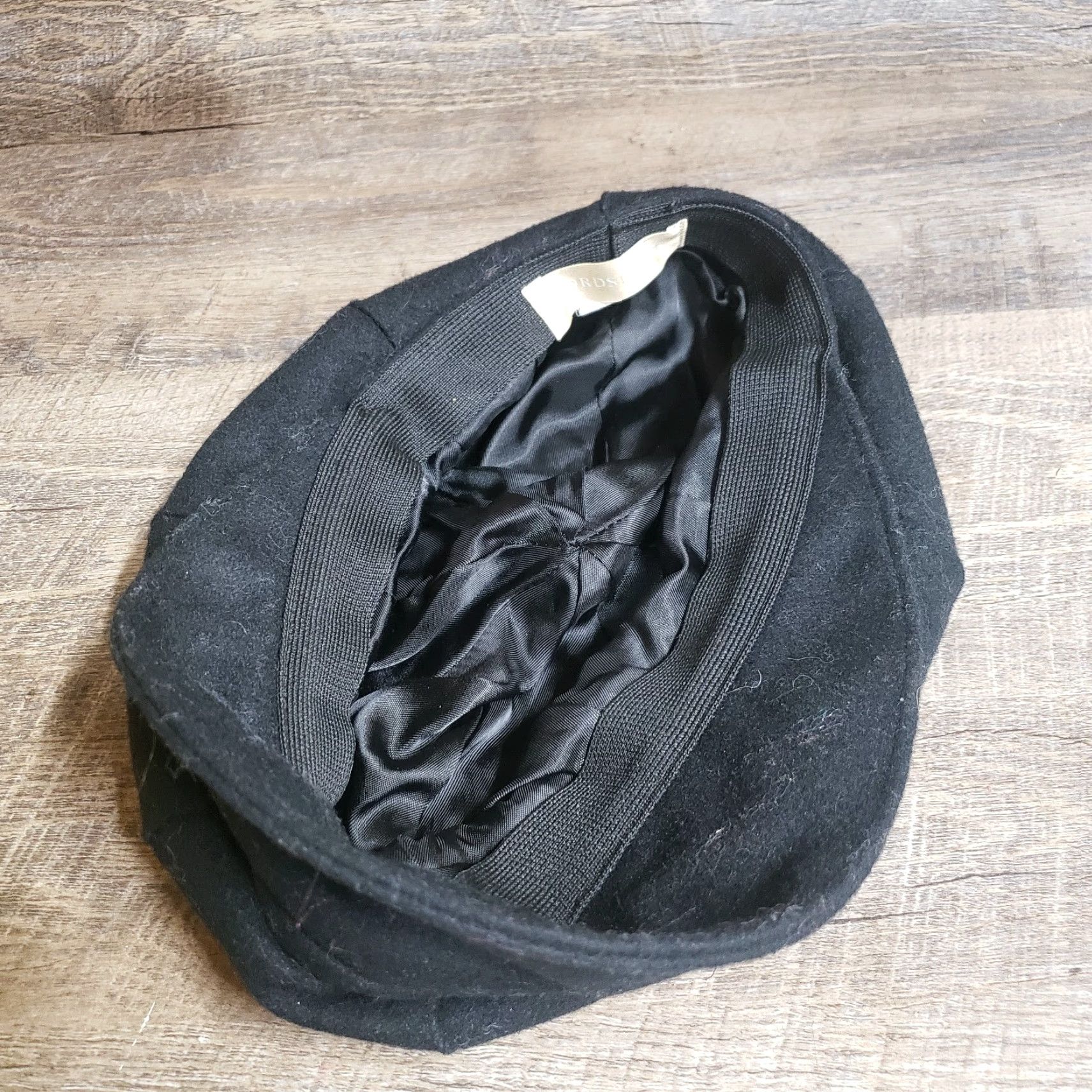 Nordstrom Nordstrom Hat Bonnet Women One Size Black Fall Winter Adjustable Lightweight Knit Cap Size ONE SIZE - 5 Thumbnail