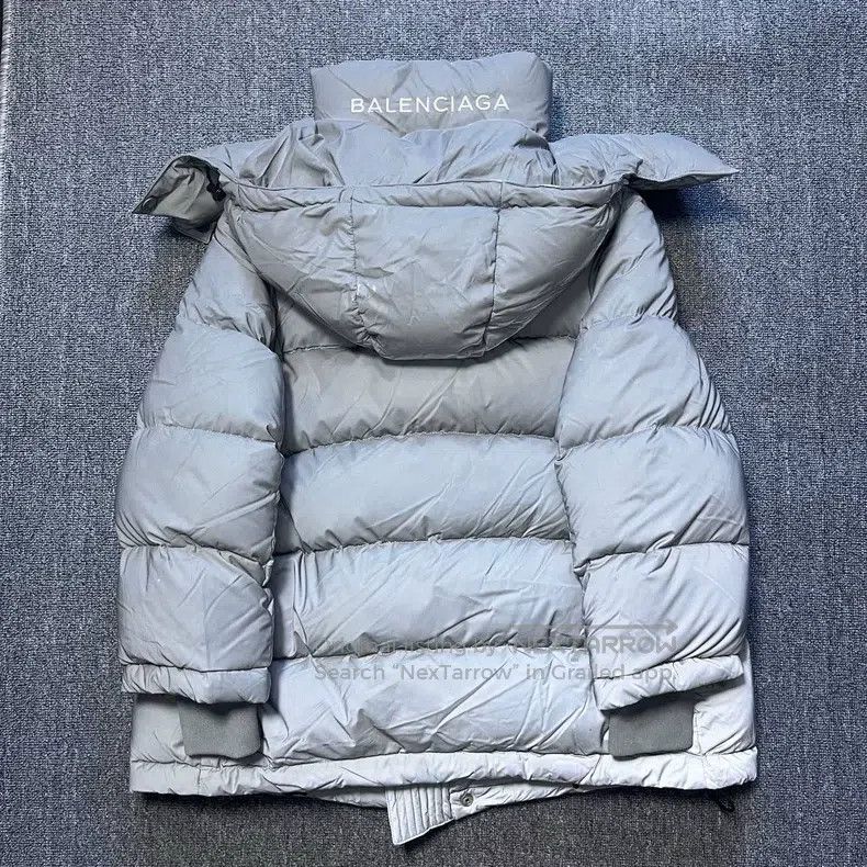 Balenciaga Balenciaga Silver Grey Collar Embroidered Logo Down Jacket Size XXS / US 00 / IT 34 - 2 Thumbnail