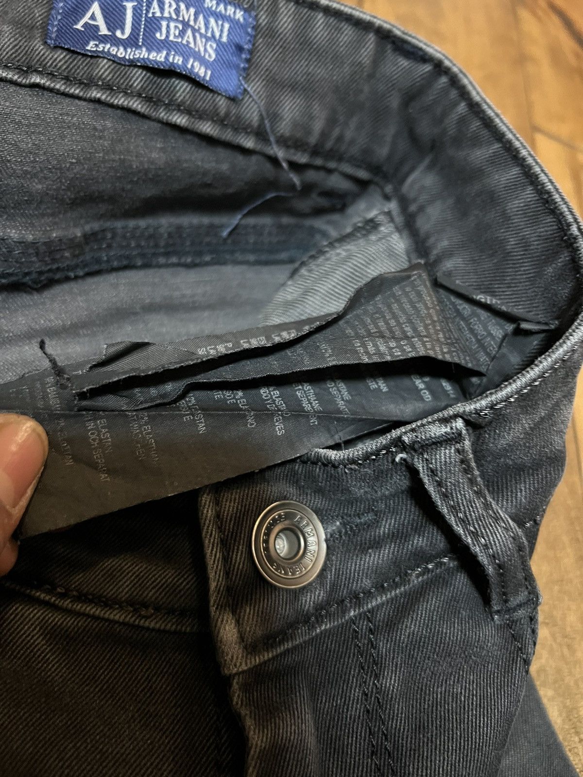 Armani Vintage Armani Skinny Jeans Size US 30 / EU 46 - 13 Thumbnail