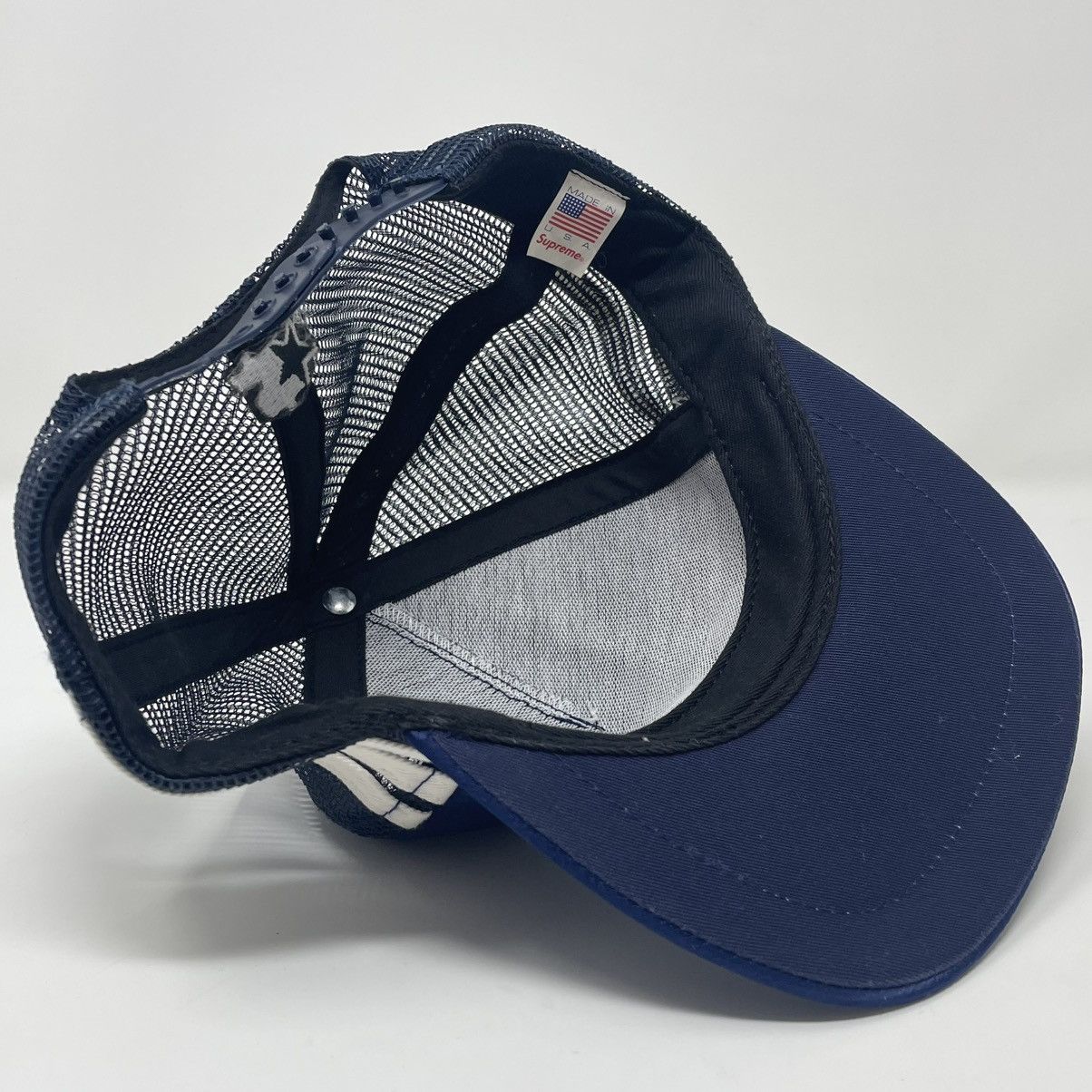 Supreme Supreme SS2011 Kings Satin Mesh Trucker Hat Size ONE SIZE - 3 Thumbnail