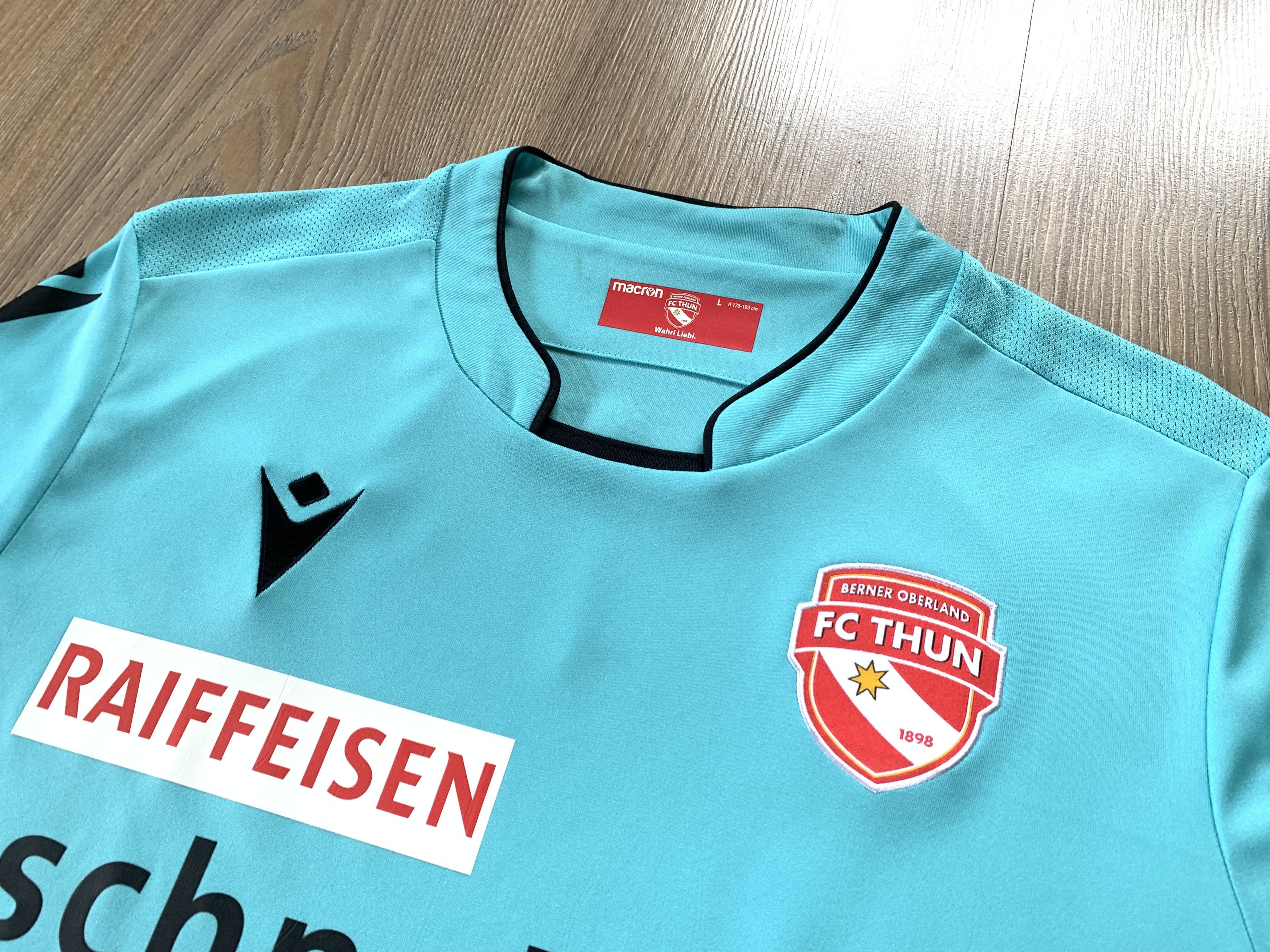 Macron Macron FC Thun Away Shirt #34 Nicola Sutter Signature Size US L / EU 52-54 / 3 - 4 Thumbnail
