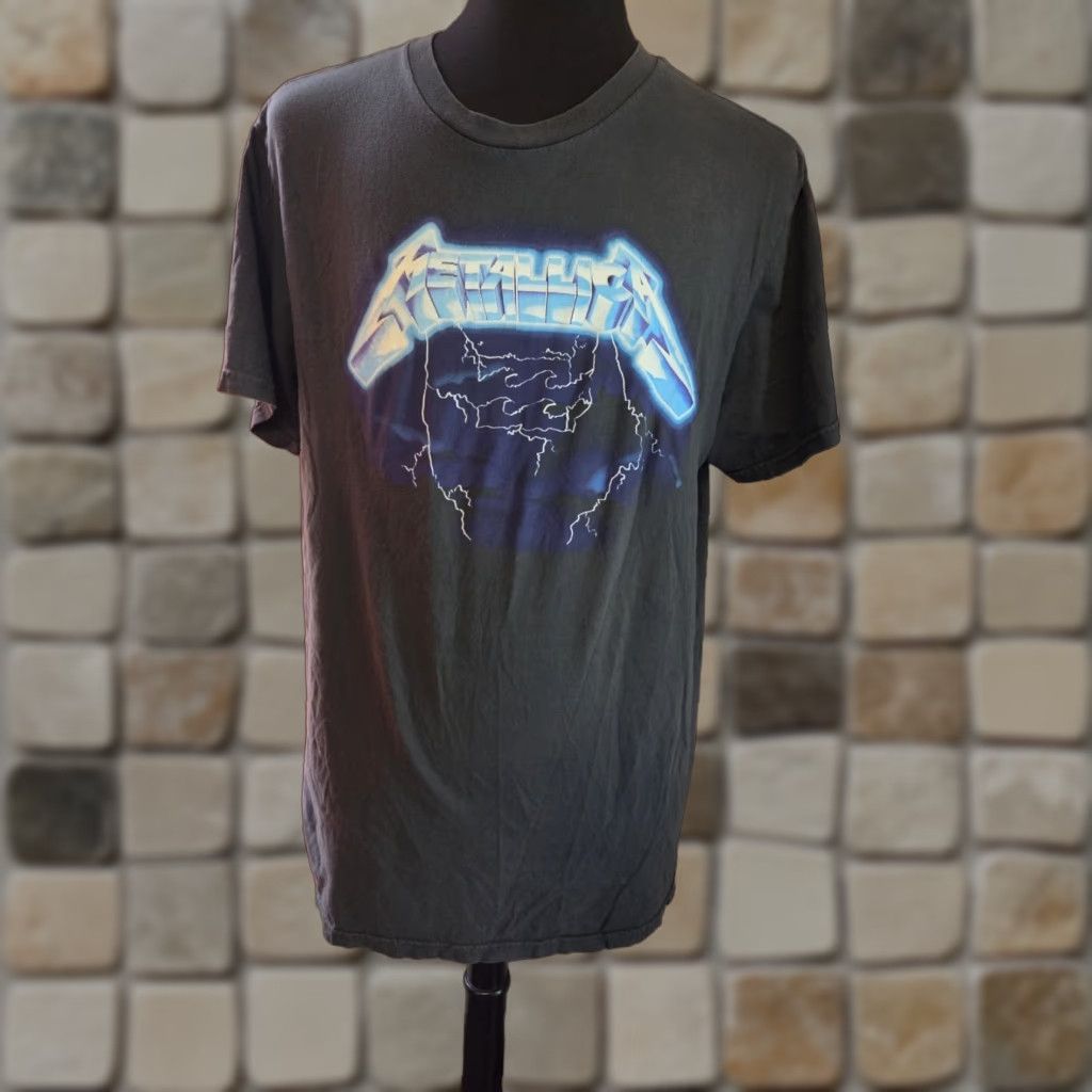 Vintage VINTAGE Metallica Ride The Lightning Charcoal Gray Short Sleeve T Shirt XL Size US XL / EU 56 / 4 - 1 Thumbnail