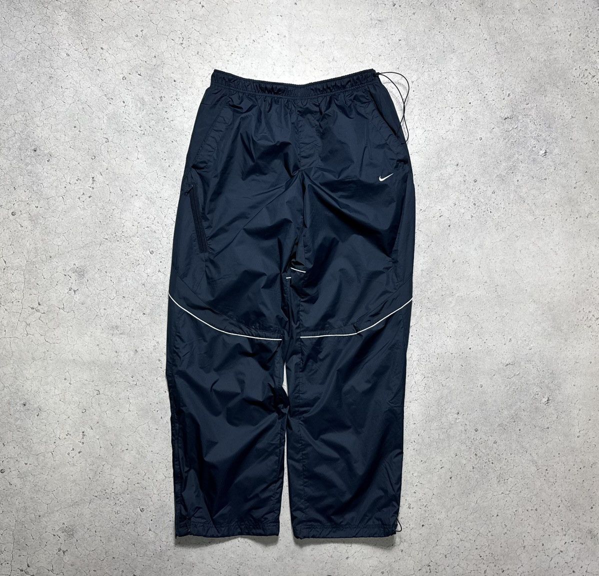 Nike Nike Vintage Nylon Track Suit Jacket & Pants Size XL Size US XL / EU 56 / 4 - 11 Thumbnail