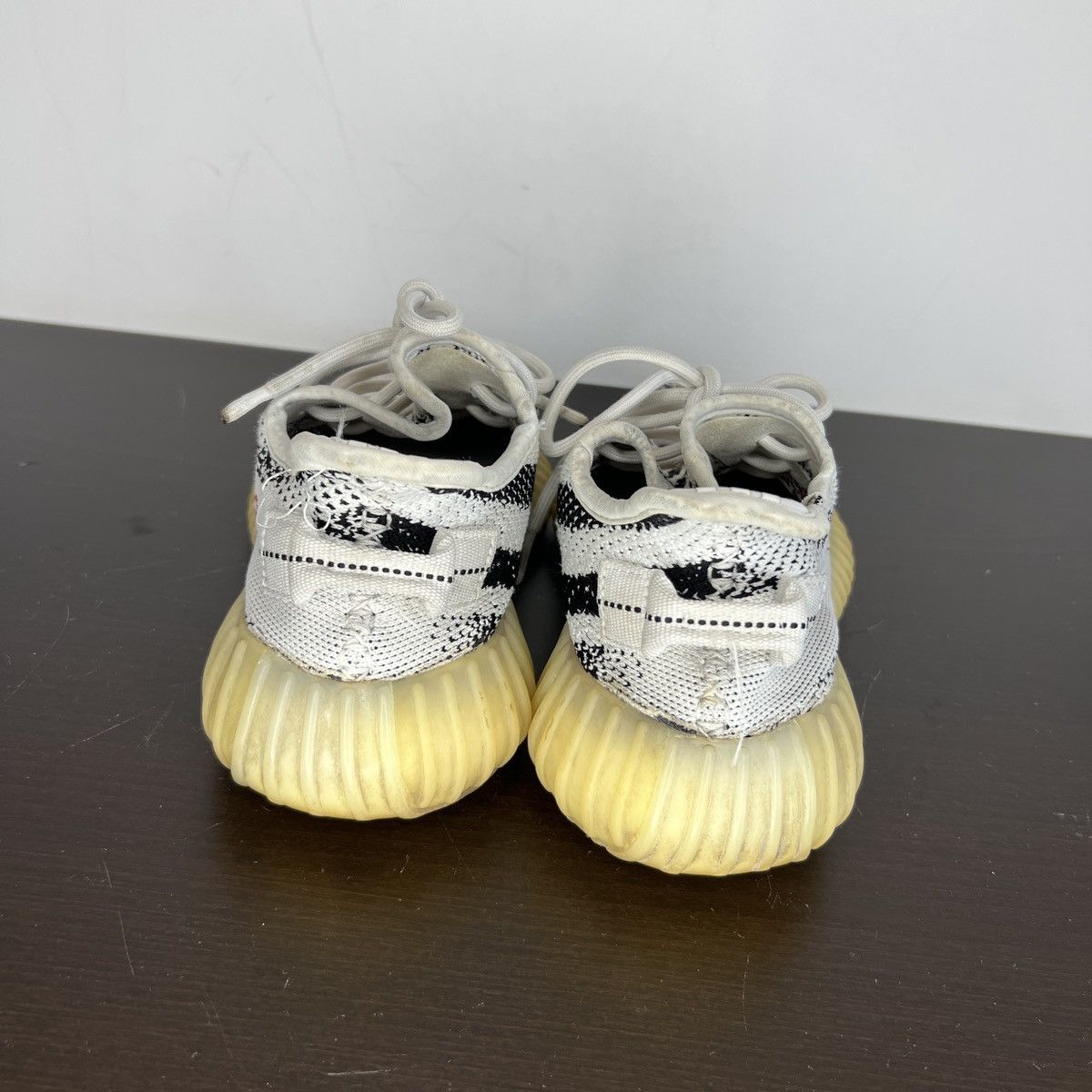 Adidas × Kanye West Adidas Yeezy 350 v2 Zebra shoes Size US 7 / EU 40 - 4 Thumbnail
