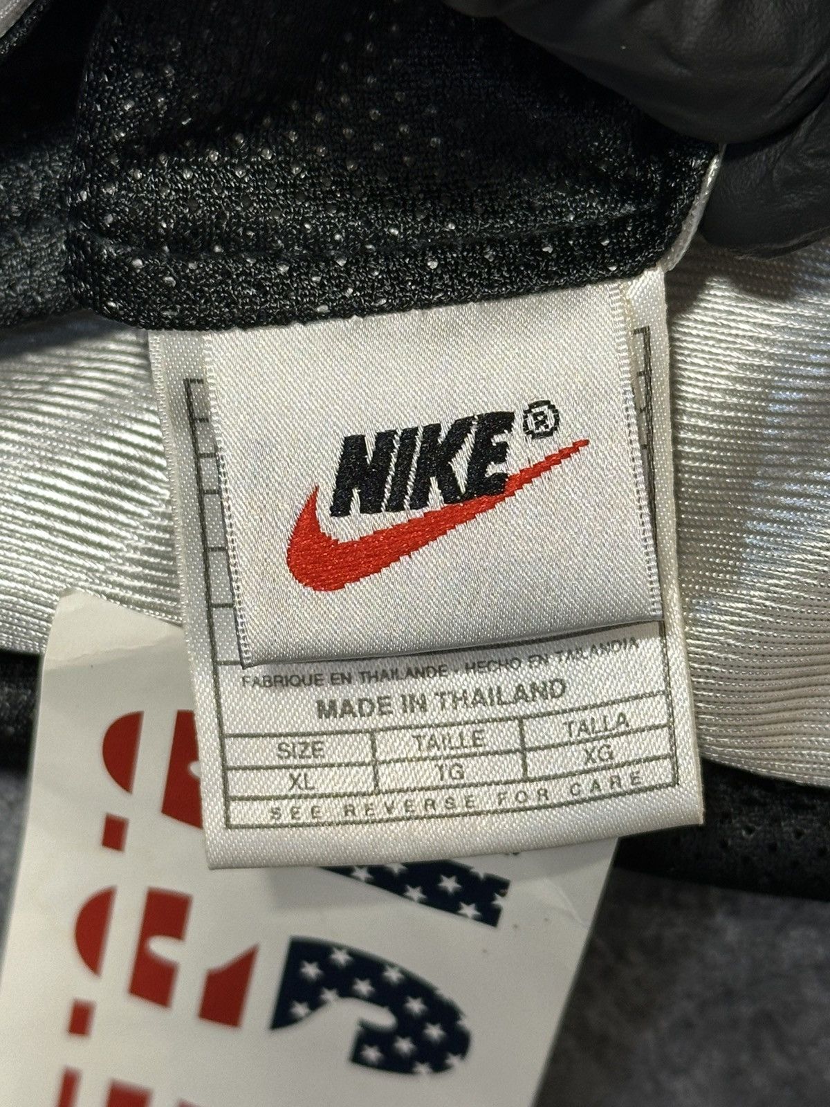 Nike Nike reversible silver and black tank top. Size US XL / EU 56 / 4 - 10 Thumbnail