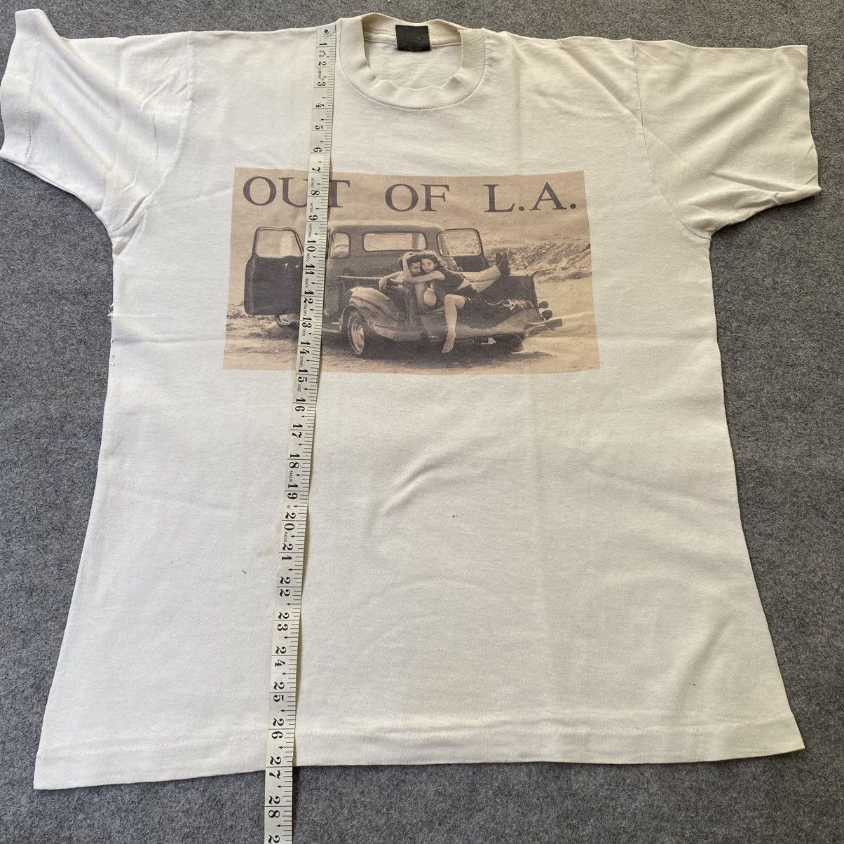 Band Tees Vintage 90s Red Hot Chilli Pepper Out of L.A Album T shirt Size US L / EU 52-54 / 3 - 6 Thumbnail
