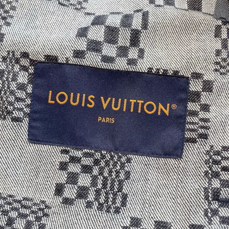 Louis Vuitton Louis Vuitton Black checkerboard denim jacket Size US L / EU 52-54 / 3 - 4 Thumbnail