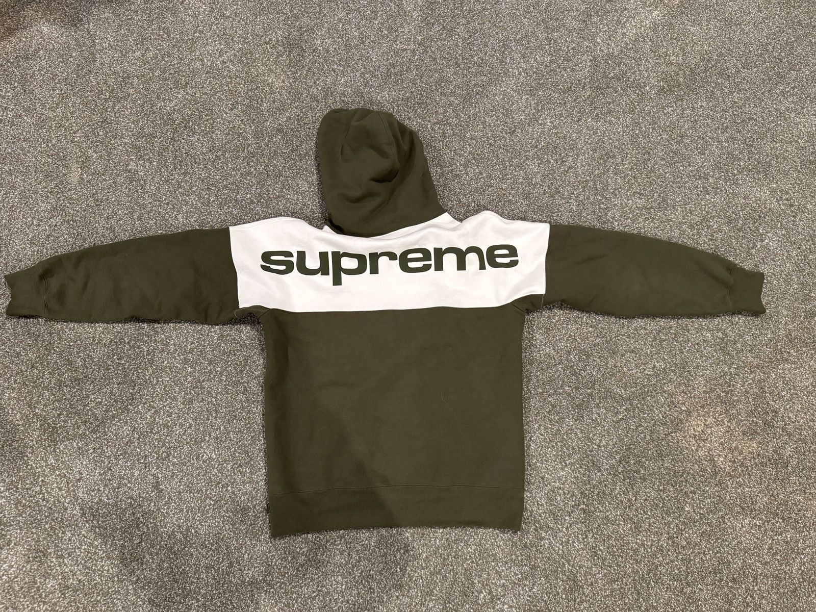 Supreme Supreme clock blocked hoodie FW17 Size US L / EU 52-54 / 3 - 5 Thumbnail