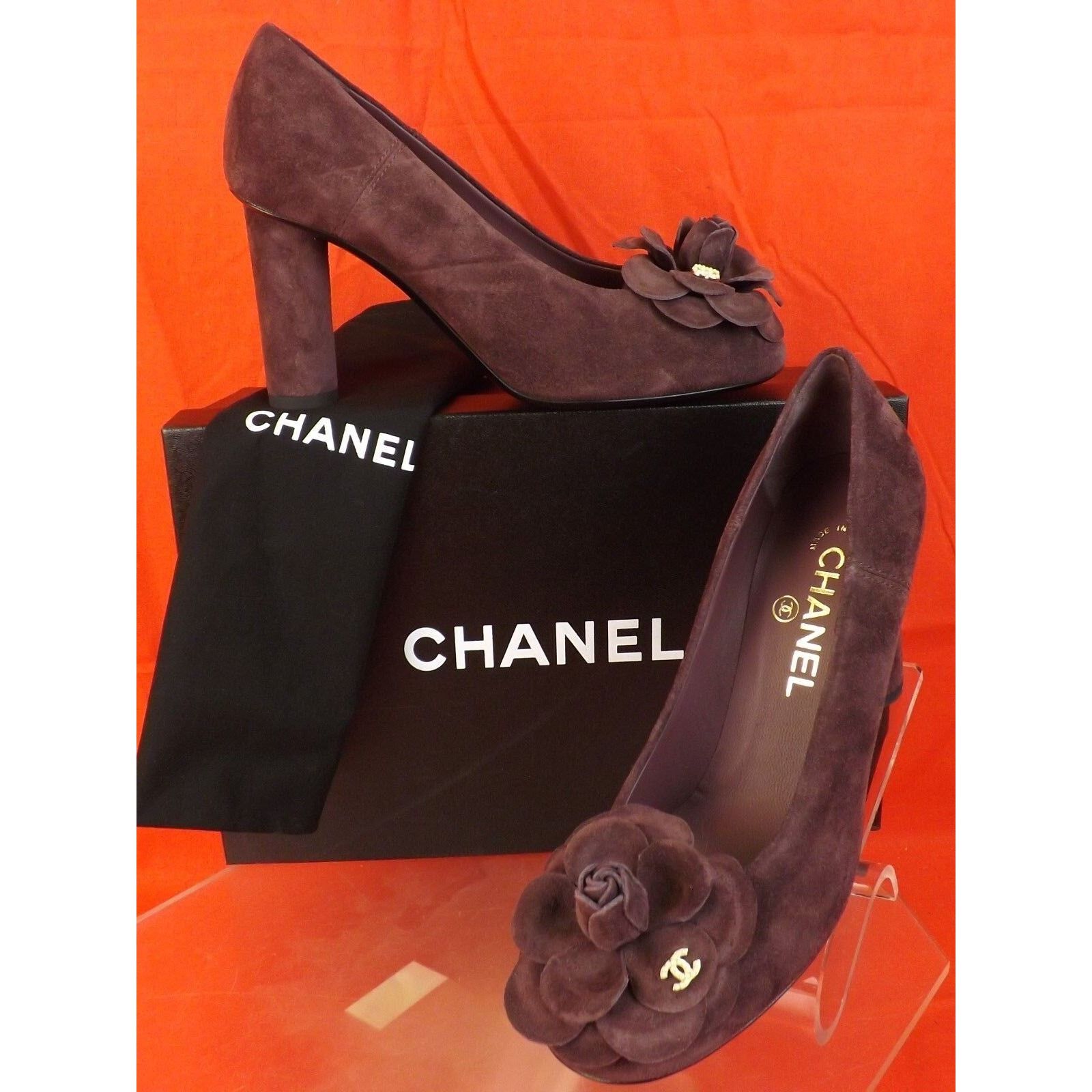 Chanel CHANEL BURGUNDY SUEDE CAMELLIA PEARL CC LOGO PUMPS 40.5 Size US 10.5 / IT 40.5 - 1 Thumbnail