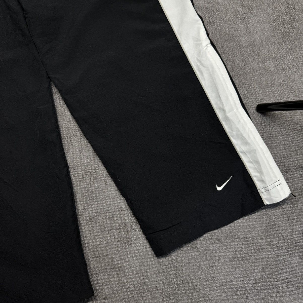 Nike × Vintage Y2K Vintage Nike Baggy Pants stripe nylon XL/XXL Size US 36 / EU 52 - 2 Thumbnail