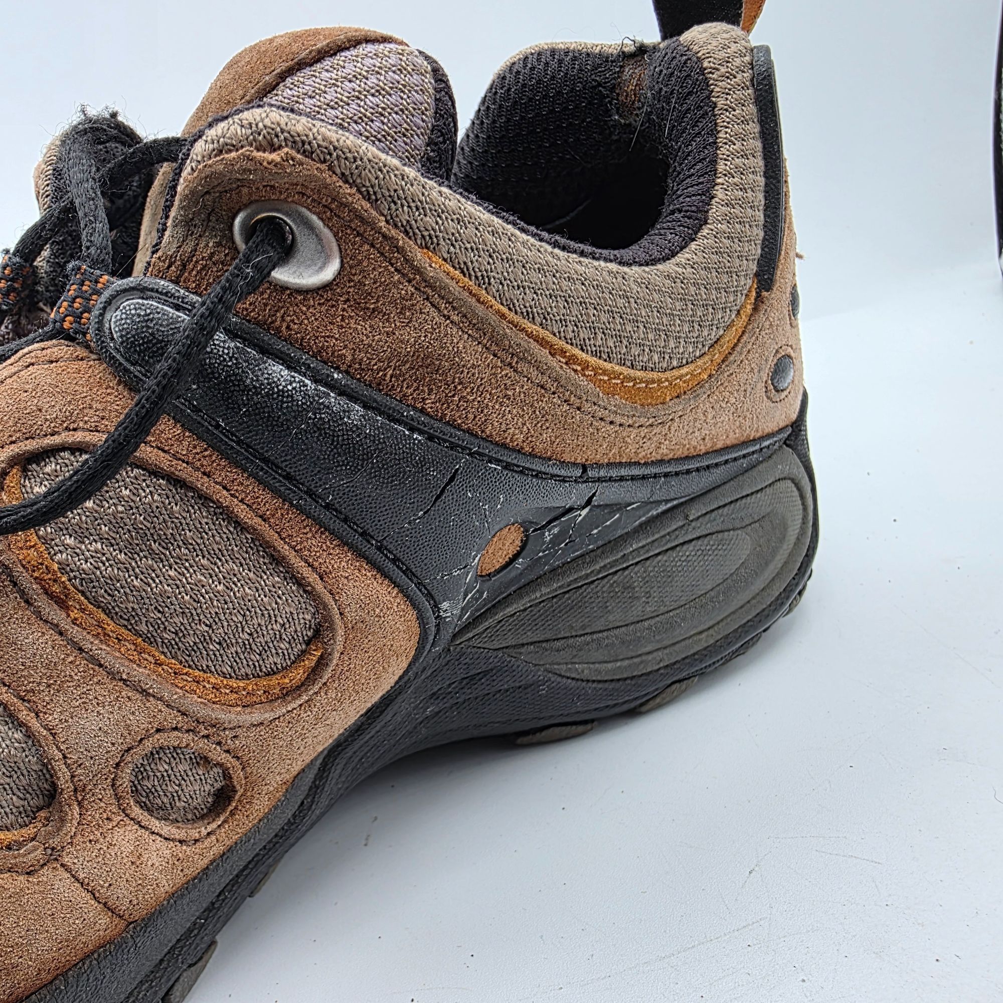 Merrell Merrell Chameleon Mens 10.5 Brown Shoes Vibram Trail Hiking Size US 10.5 / EU 43-44 - 18 Thumbnail