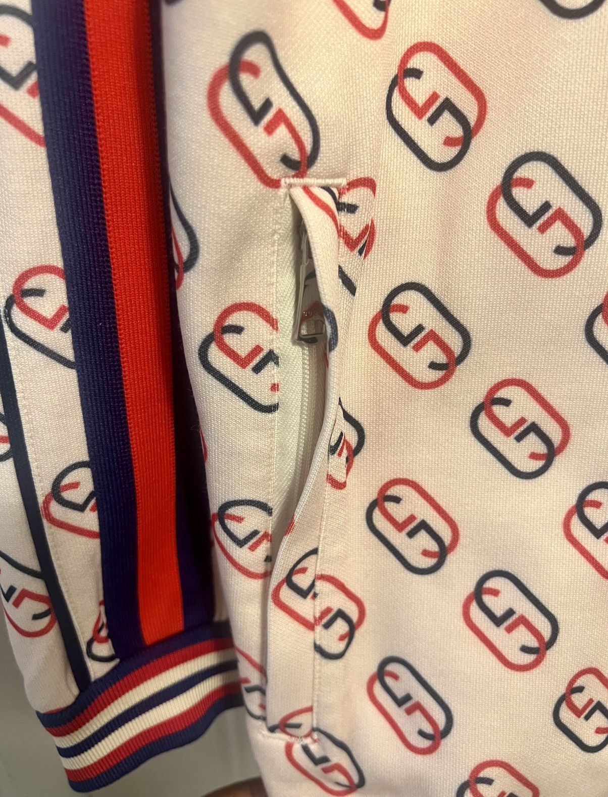 Gucci Authentic Gucci interlocking G pattern track jacket XXL Size US XXL / EU 58 / 5 - 3 Thumbnail