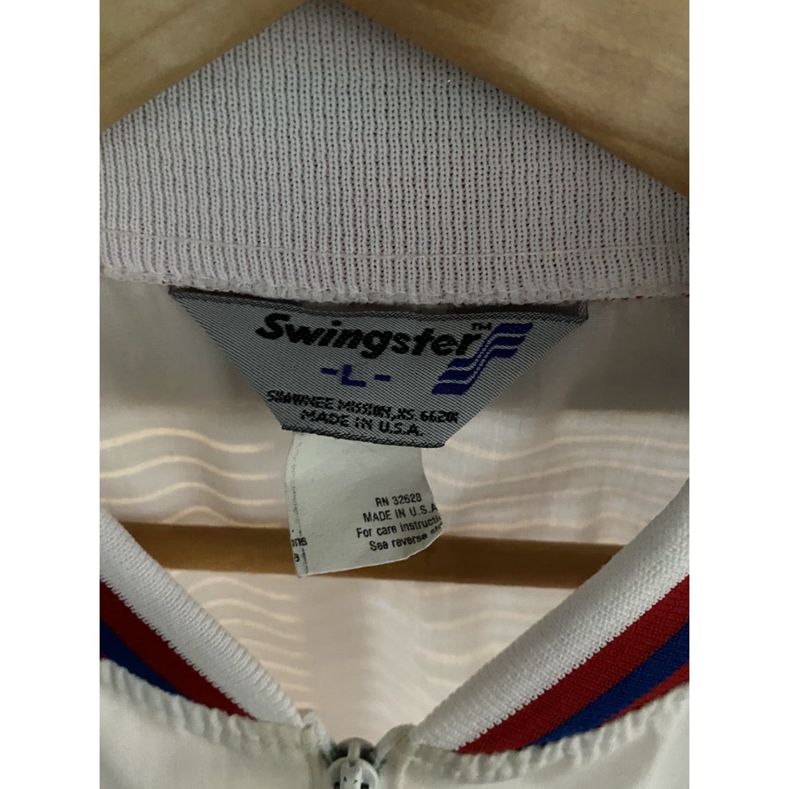 Vintage VINTAGE Dekalb Pfizer Genetics Jacket Windbreaker Trucker Farm Seed Corn Swingster L Mens White Zip Size US L / EU 52-54 / 3 - 5 Thumbnail