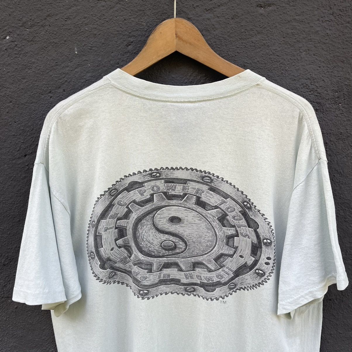Sun Surf Thrashed Vintage 90s T&C Surfing Brand Tee Size US L / EU 52-54 / 3 - 2 Thumbnail