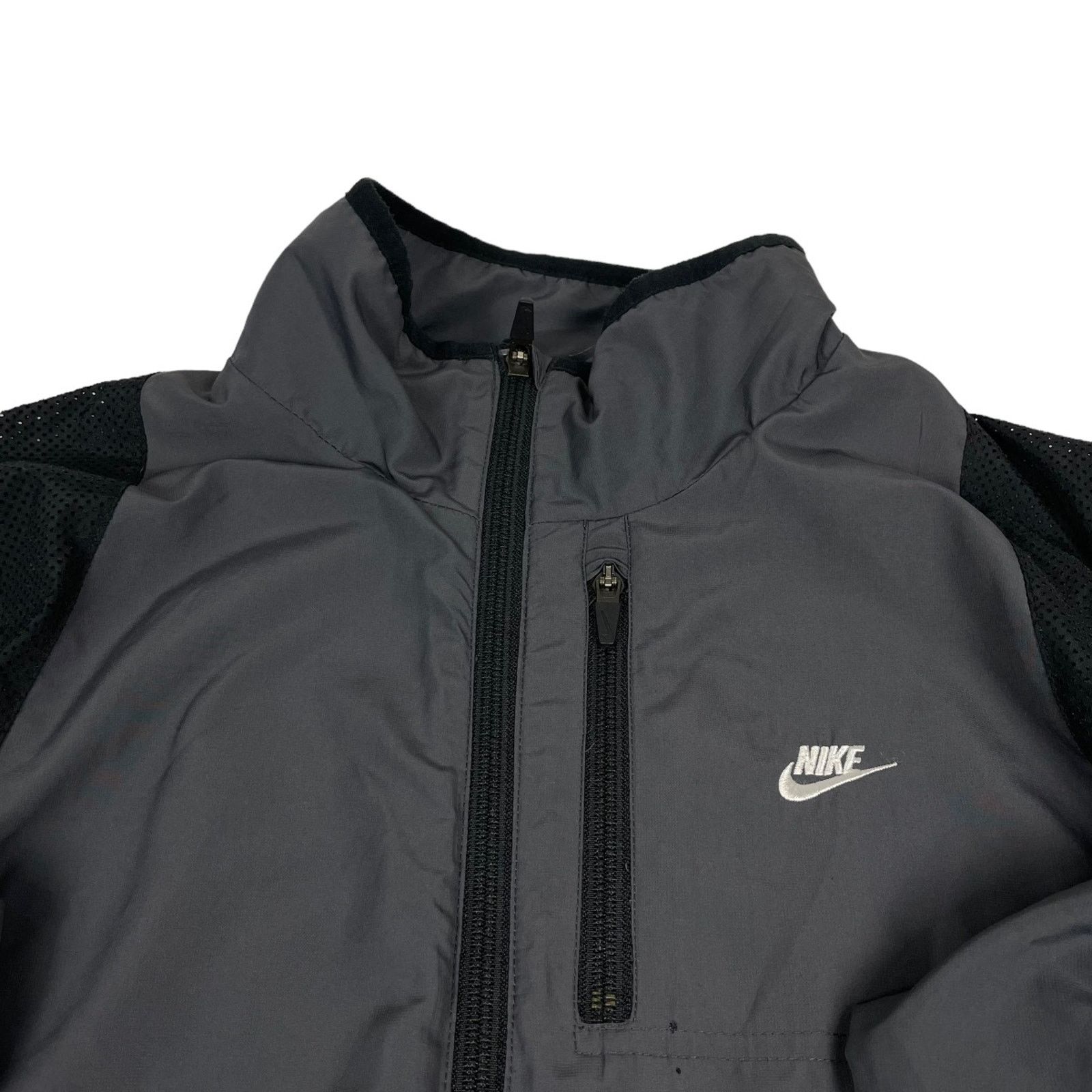 Nike Vintage Nike Jumpsuit Windbreaker Jacket Size M Grey Size US M / EU 48-50 / 2 - 4 Thumbnail