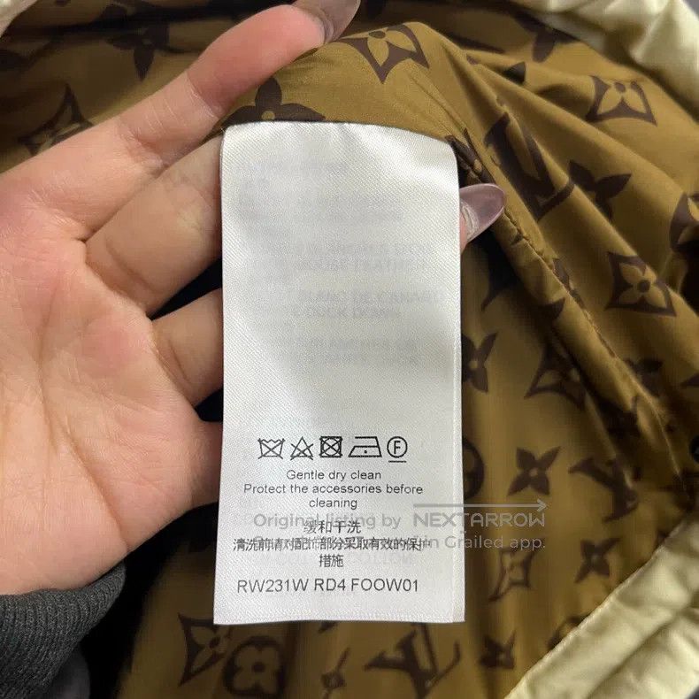 Louis Vuitton Louis Vuitton White solid Logo-lined, single-breasted, hoo Size 4XL / US 24-26 - 4 Thumbnail