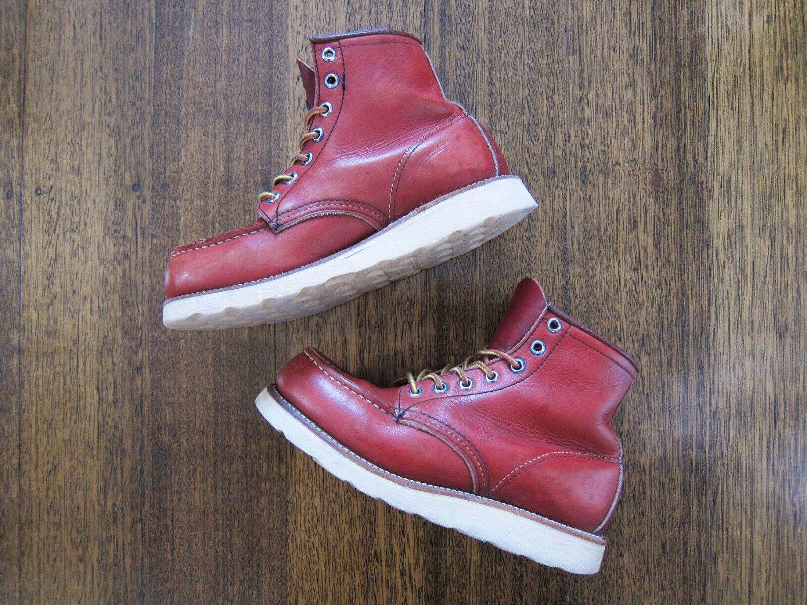 Red Wing RED WING / IRISH SETTER 2705 Classic Moc Oro Russet (US 4 E) Size US 4 / IT 34 - 6 Thumbnail