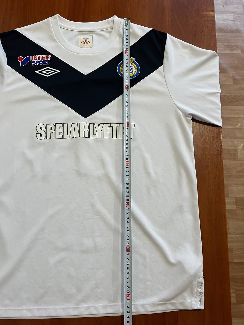 Umbro 2012 IFK GOTEBORG #9 SOCCER JERSEY FOOTBALL SHIRT UMBRO SZ L Size US L / EU 52-54 / 3 - 17 Thumbnail