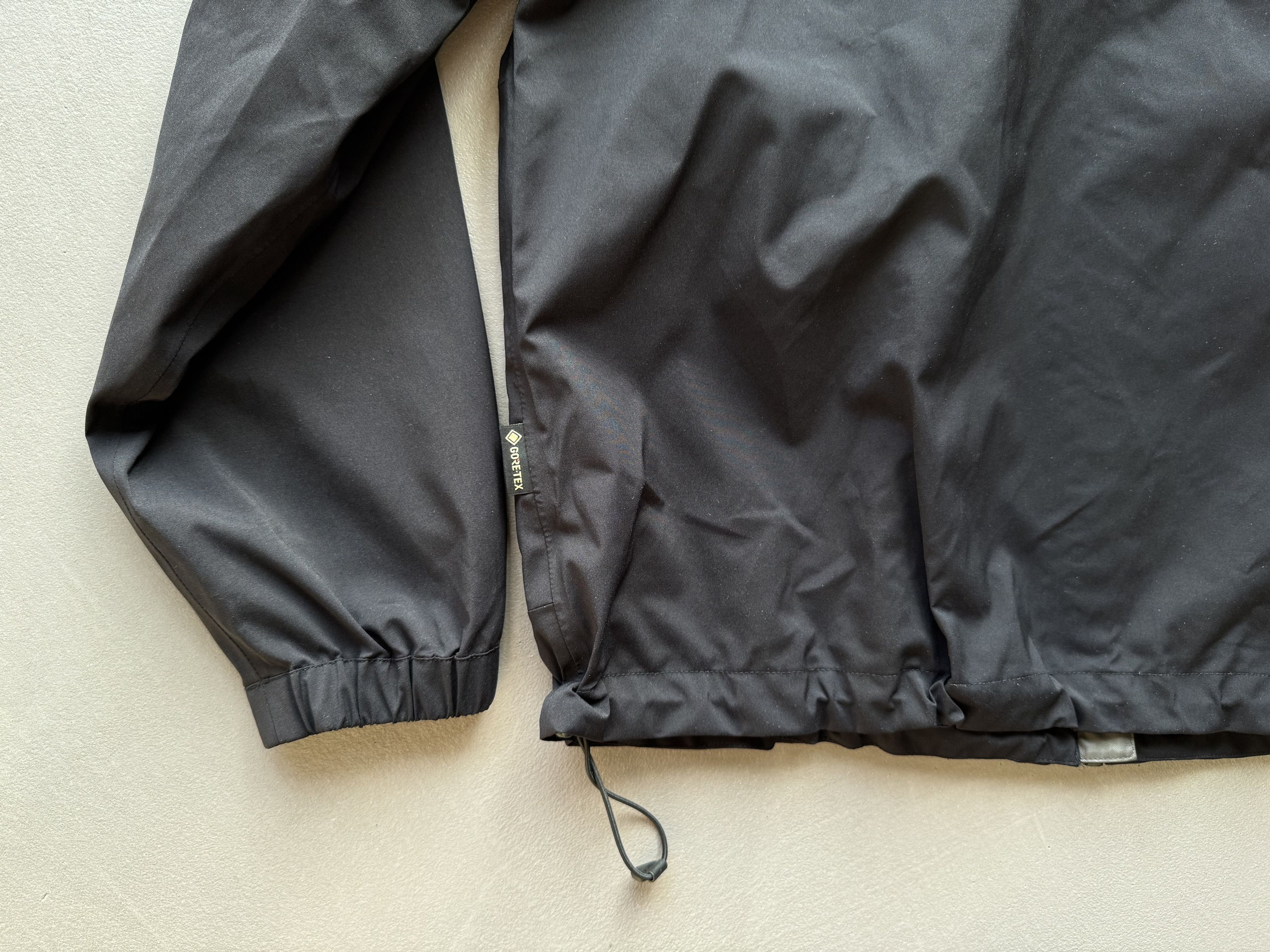 Goretex Palace GoreTex Paclite Coach Jacket, Packable Rain Jacket Size US M / EU 48-50 / 2 - 4 Thumbnail
